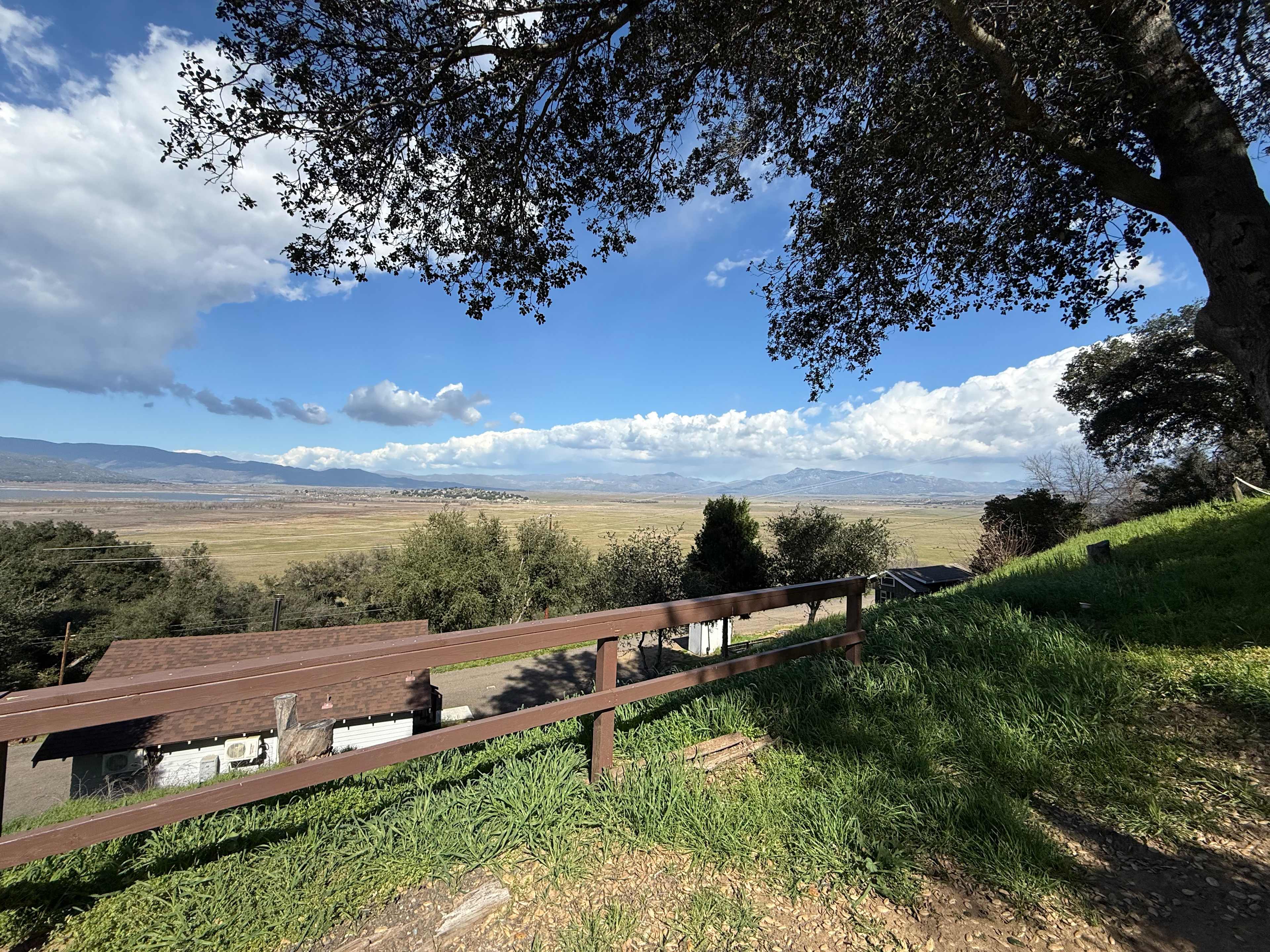 Hideout Mountain Lodge