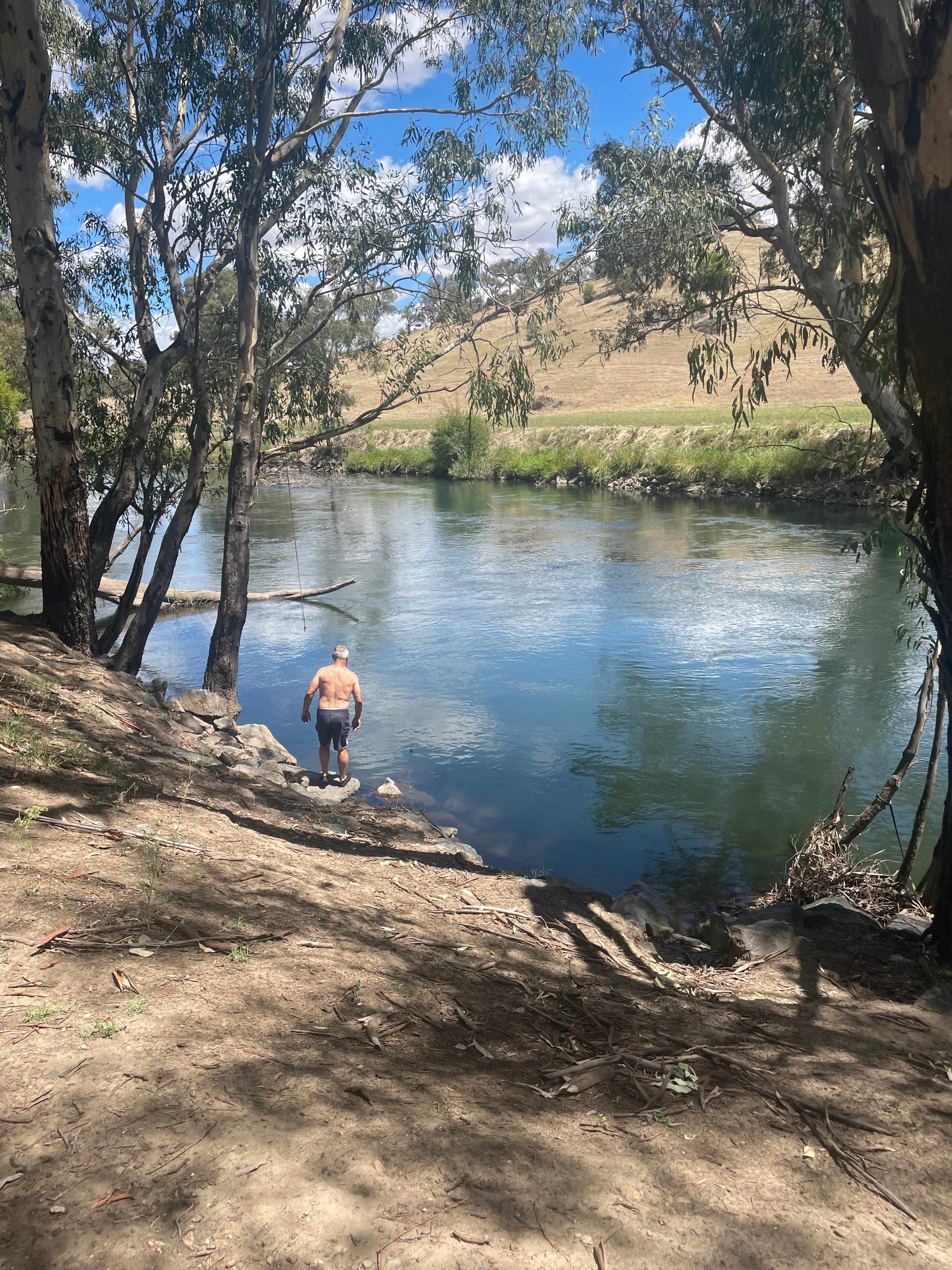 Bahwidgee on Tumut River