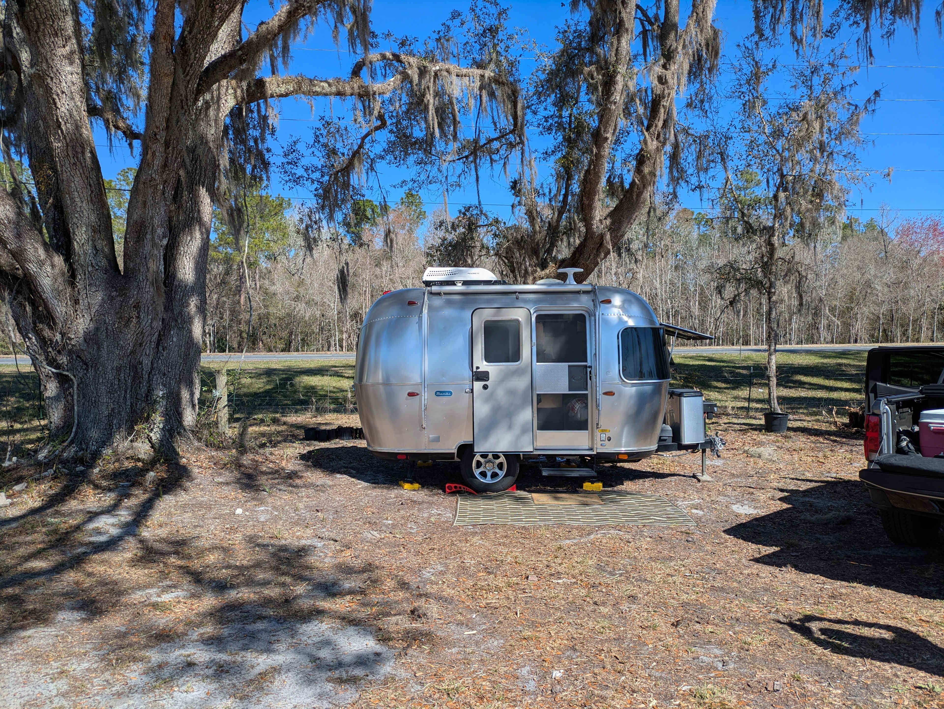 Lochloosa Creek Hideaway + Biking