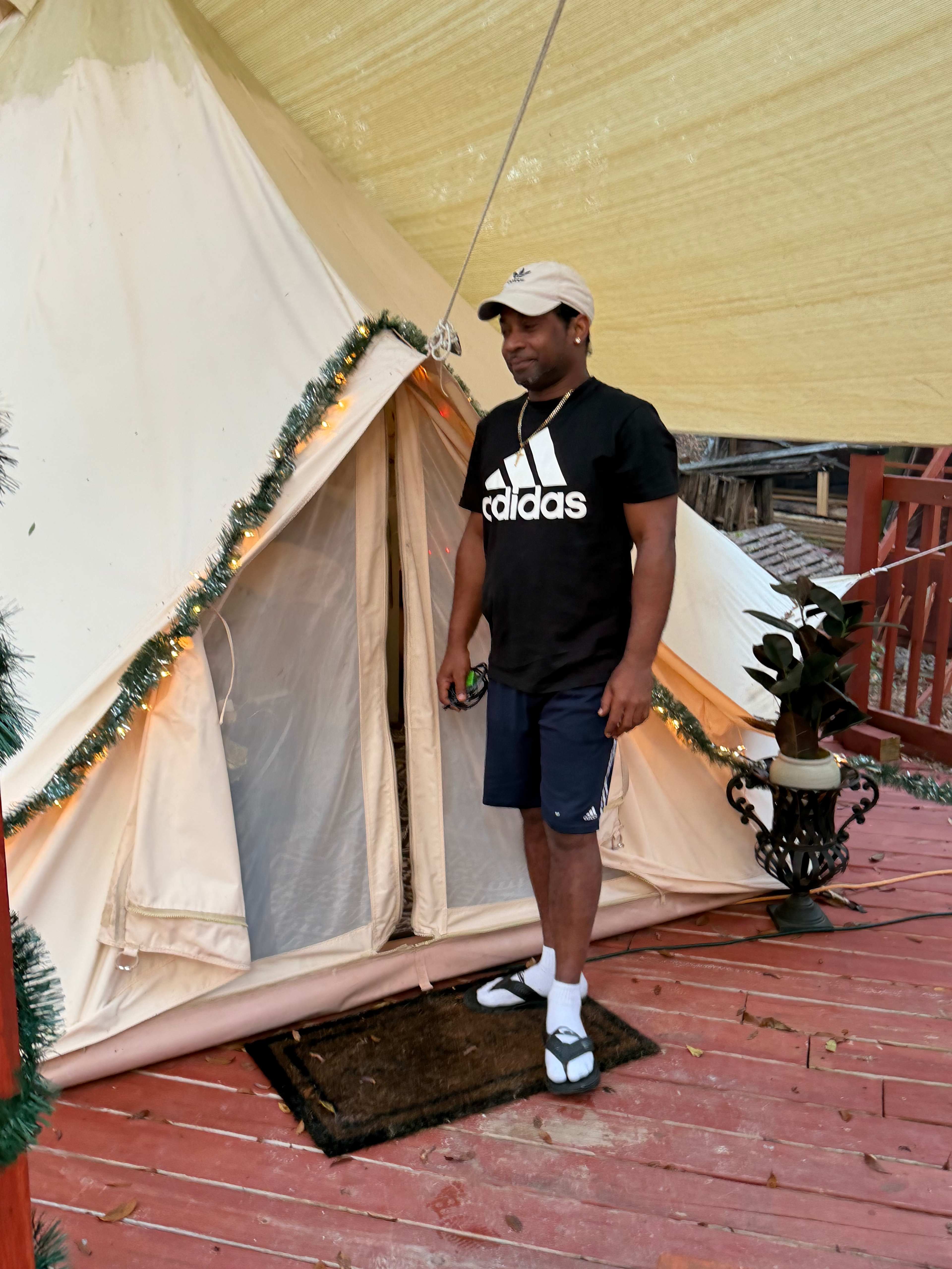 Glamping In Paradise