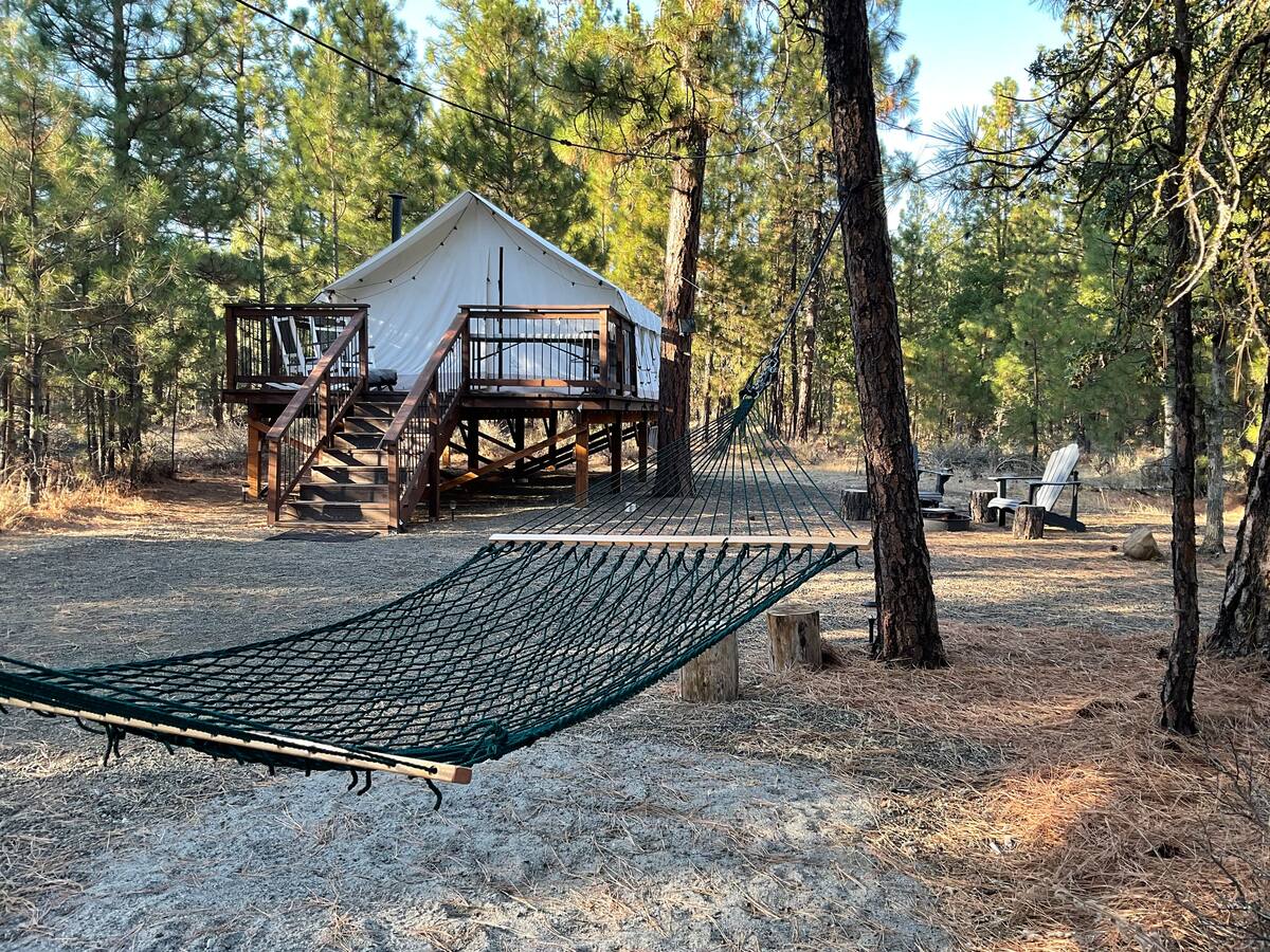 Starlit Glamping LLC