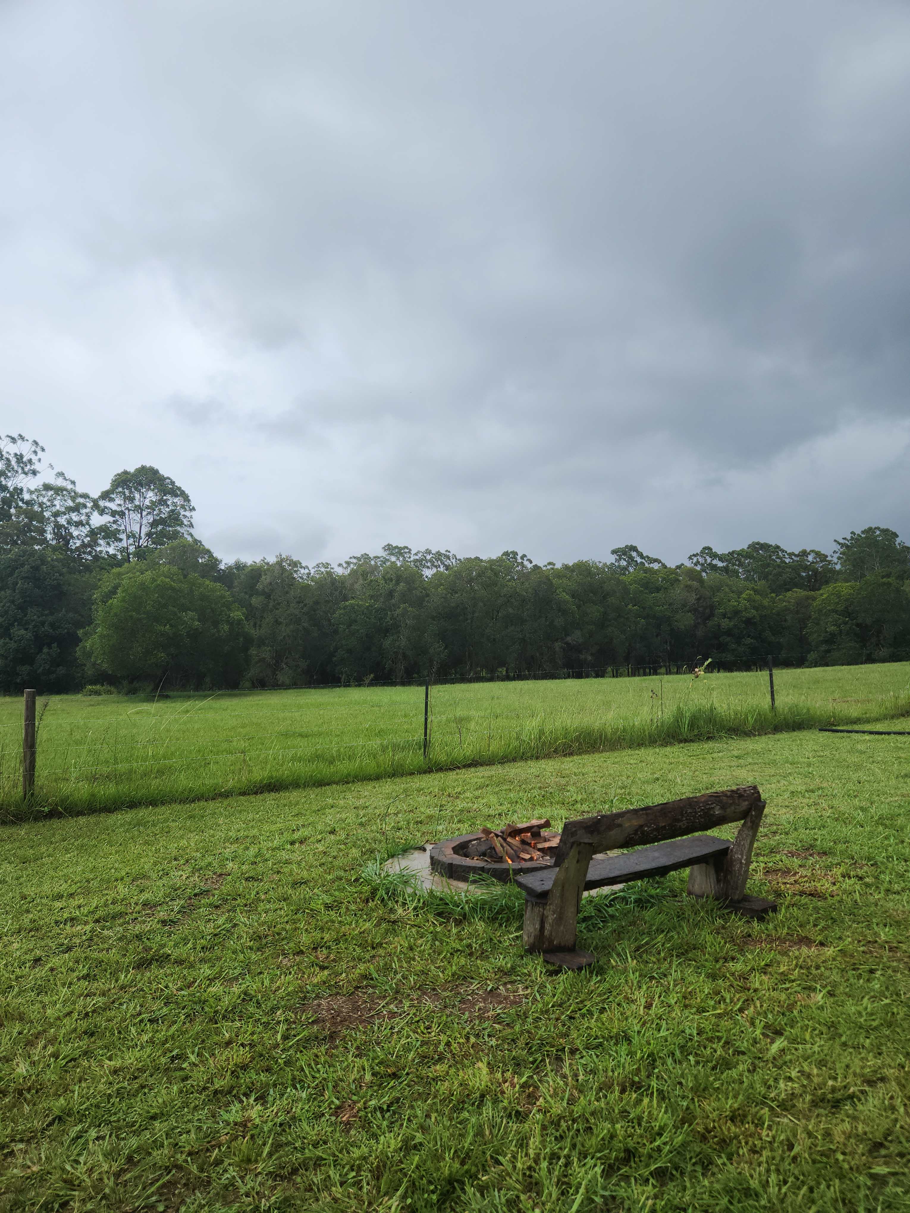 Bee Farm Off-Grid Tiny Home Stay