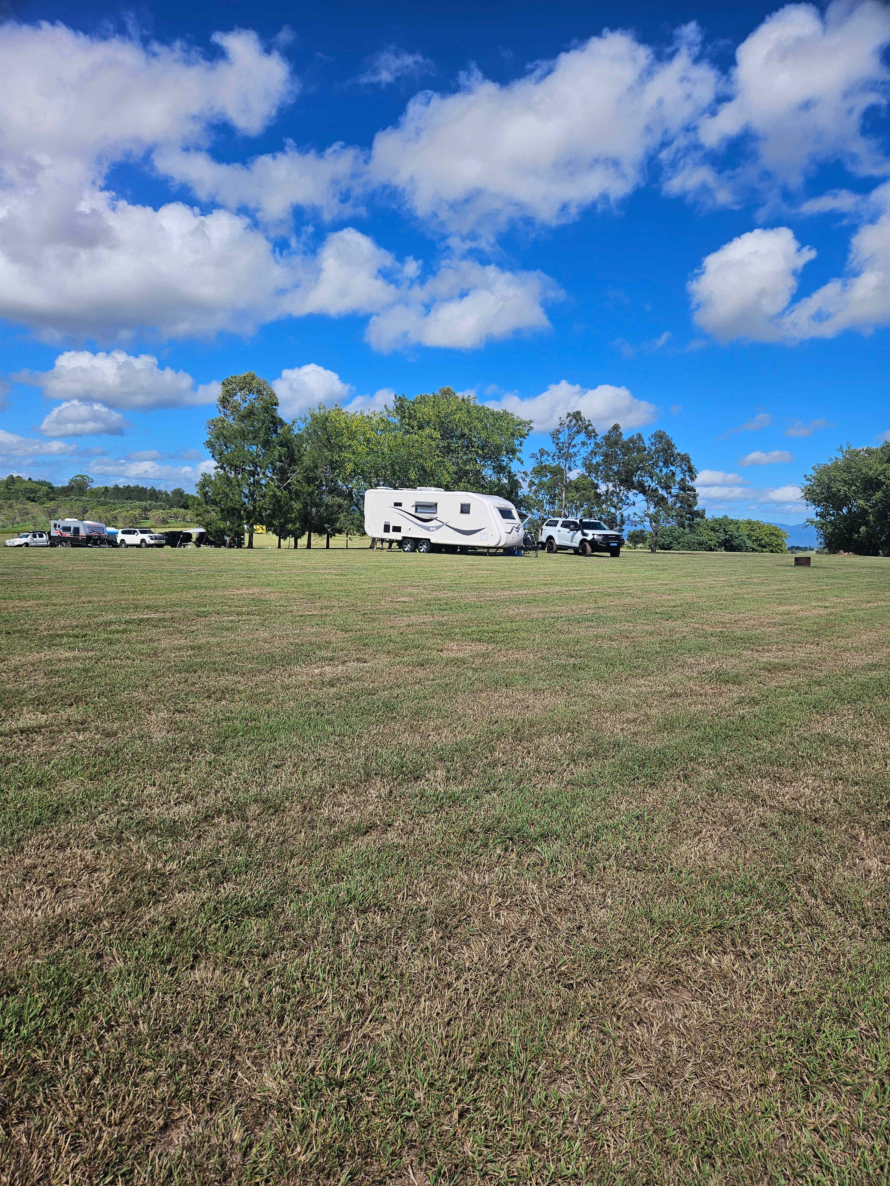 Olive View Estate - Stunning Views!