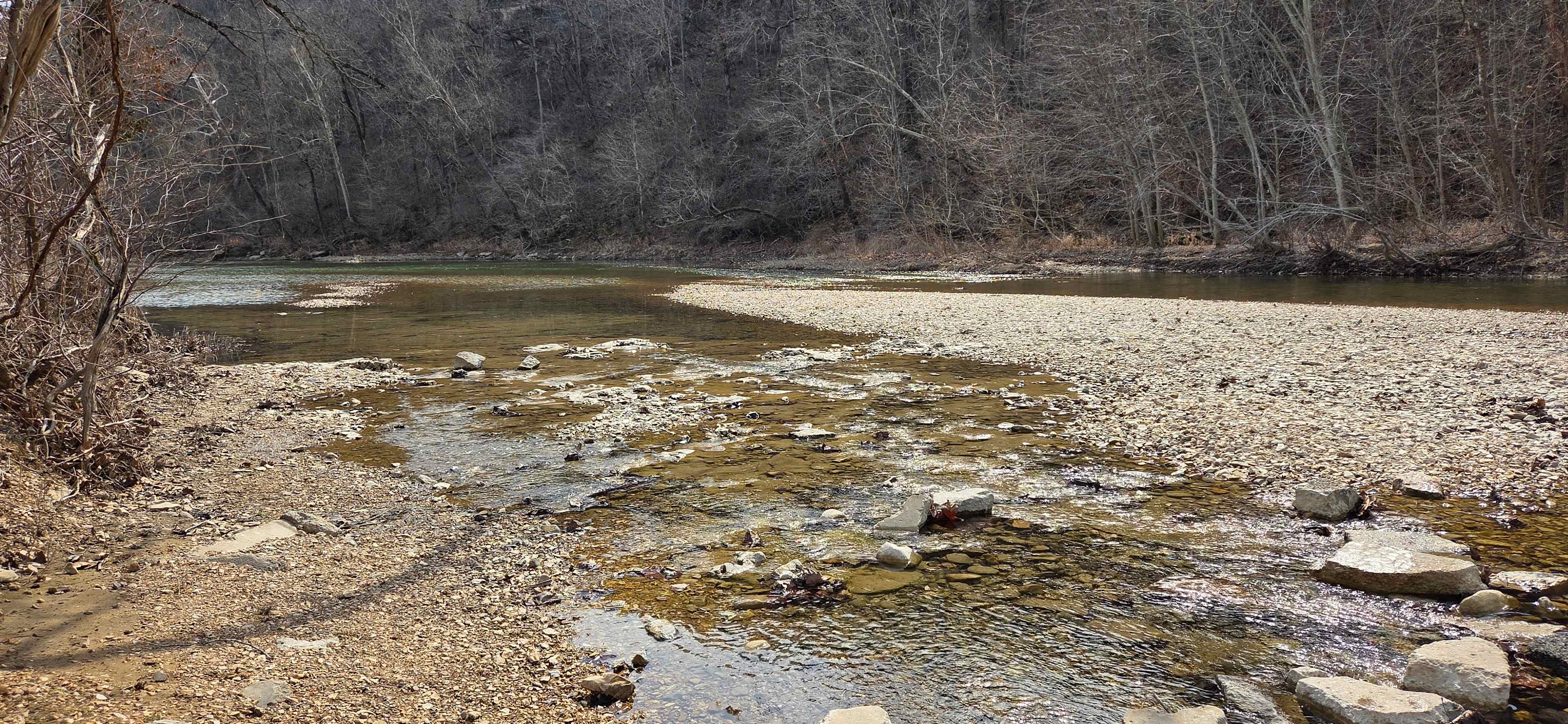 Creek running behind the camp. Just beautiful 😍 