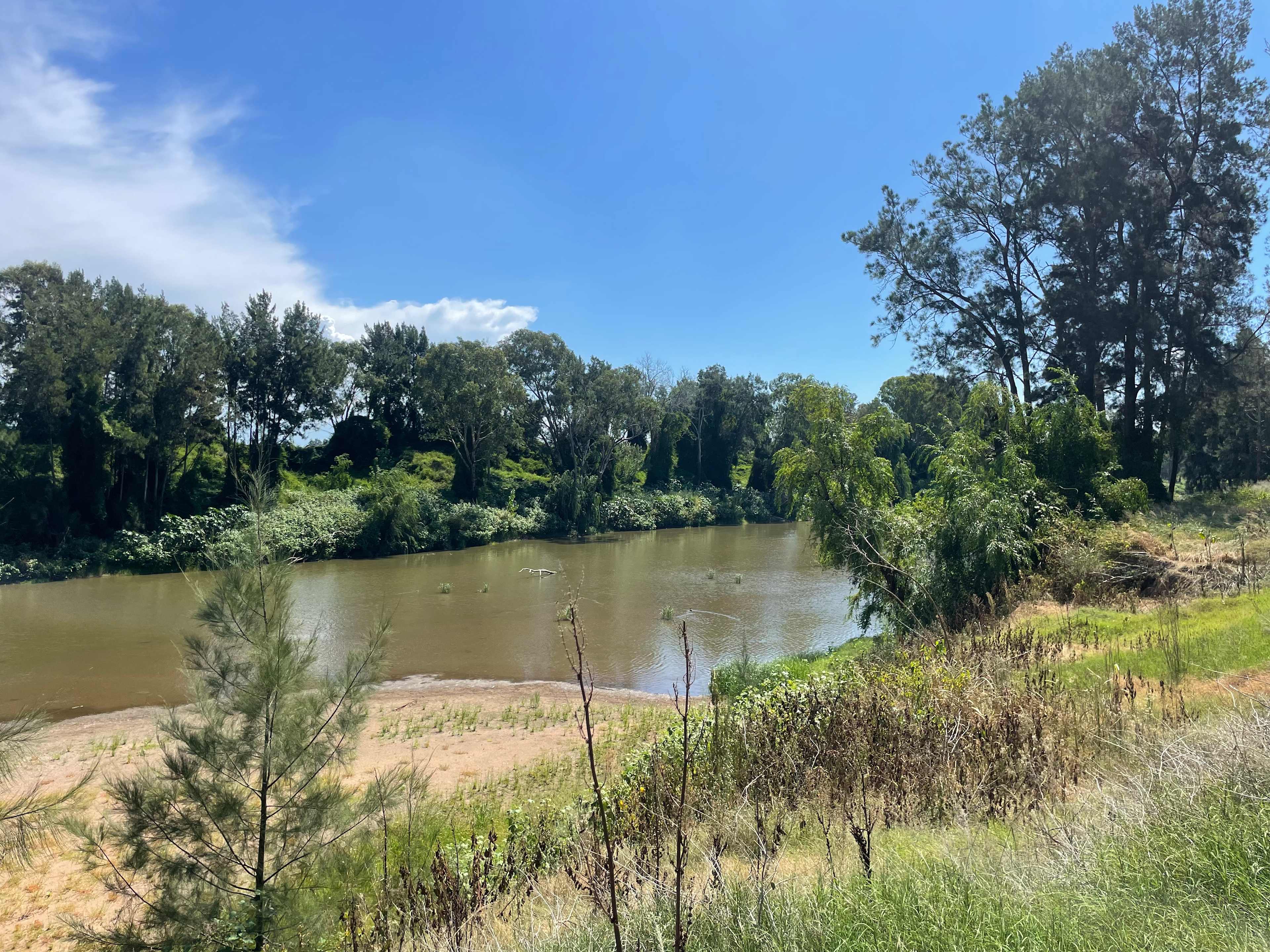 Camp on Hunter (Elderslie)