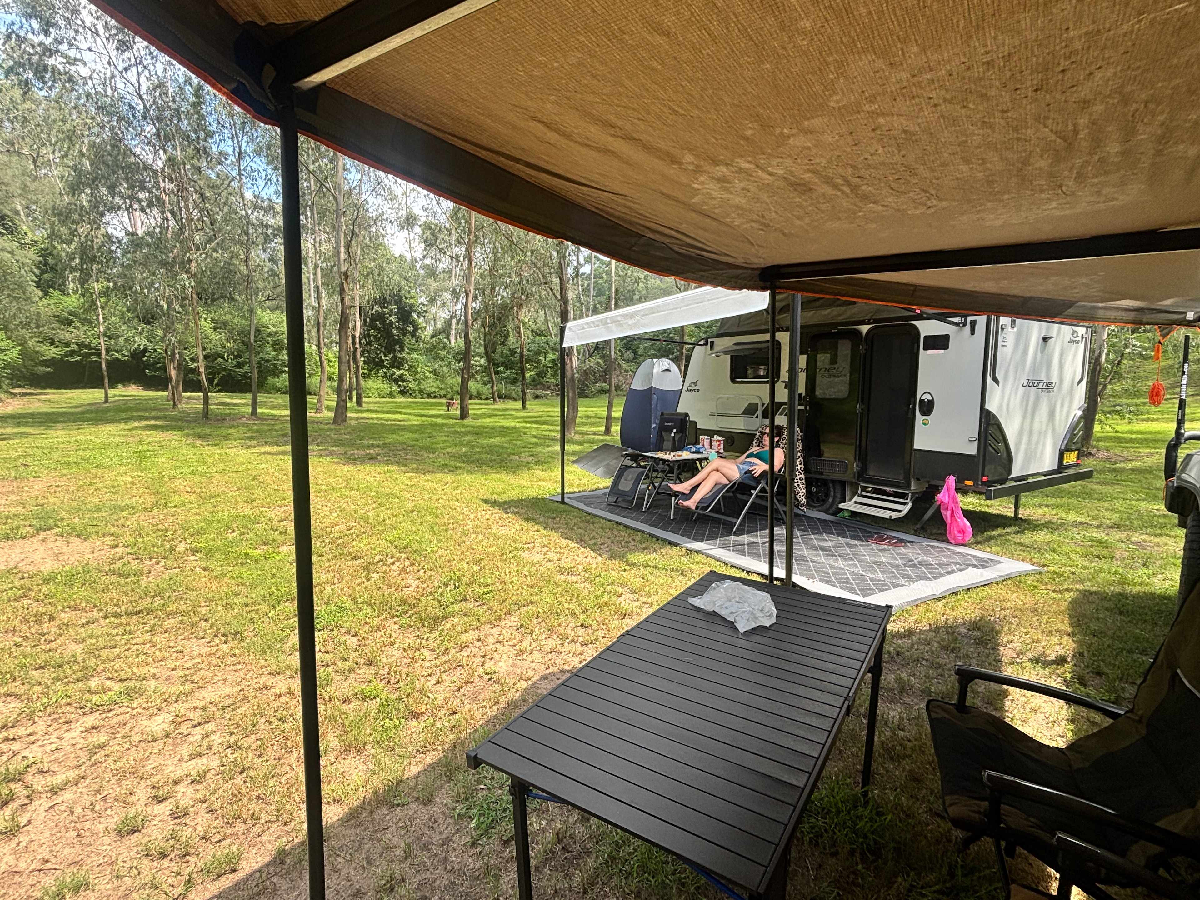 Whispering Gums Colo River Camping