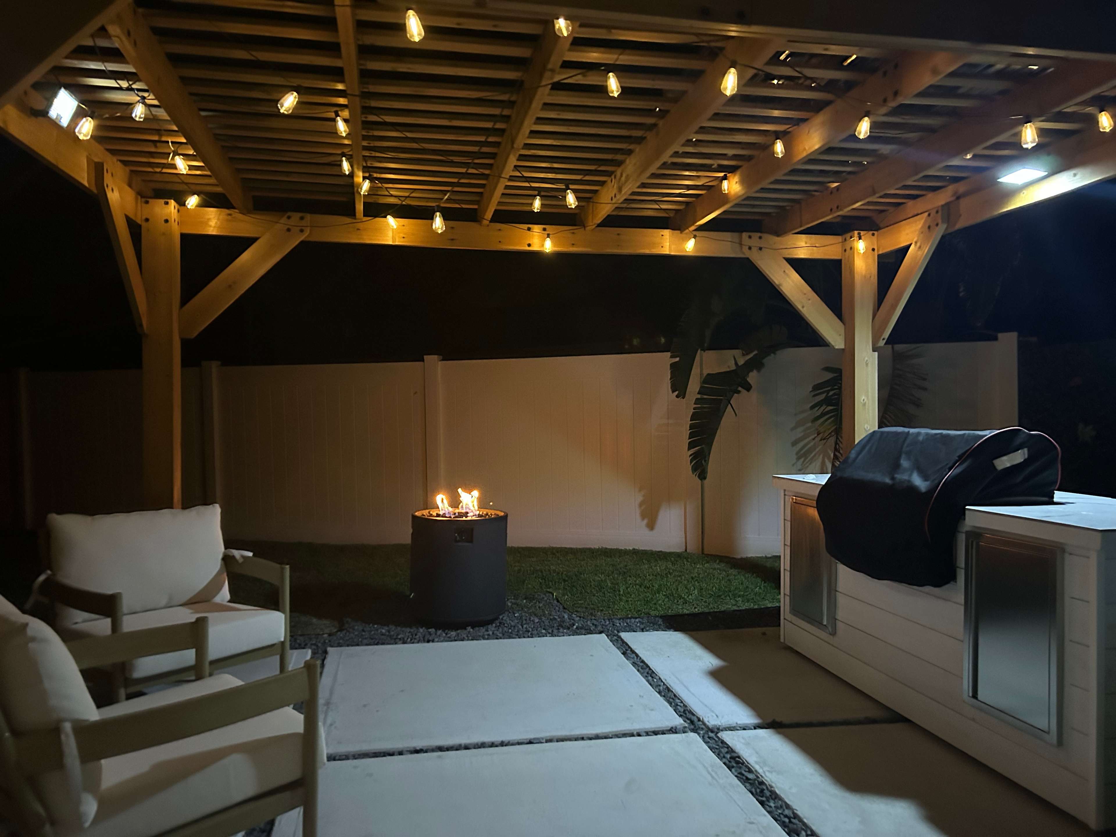 Beachside Ormond - Shower/BBQ