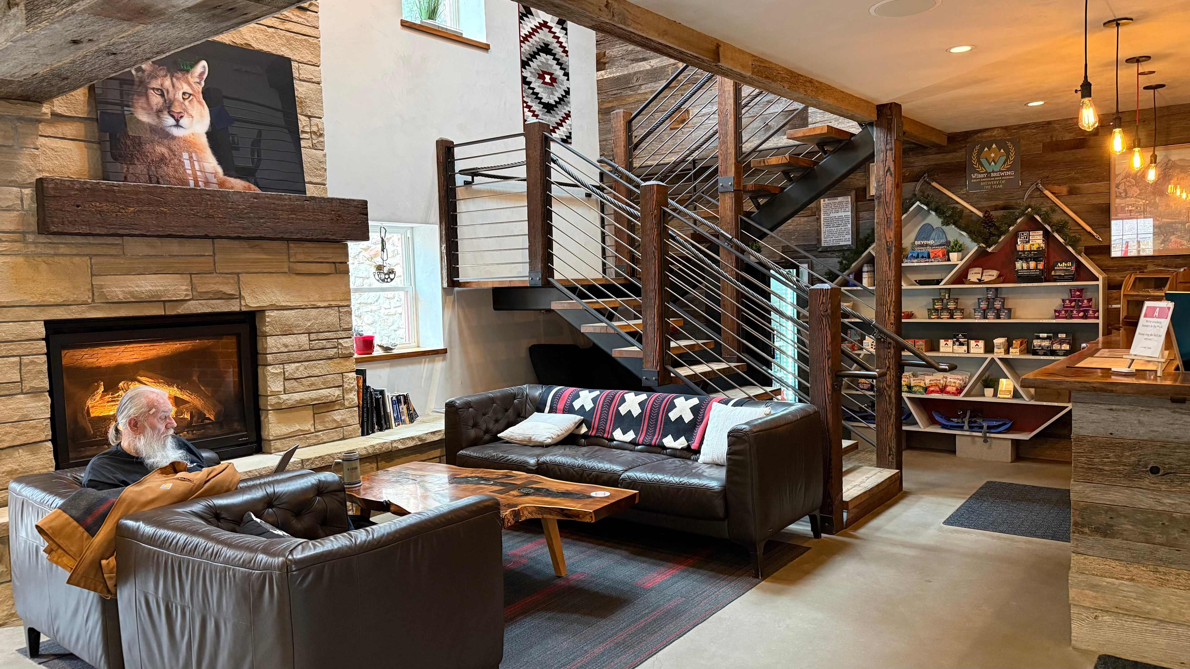 Loved the look & feel of the lobby