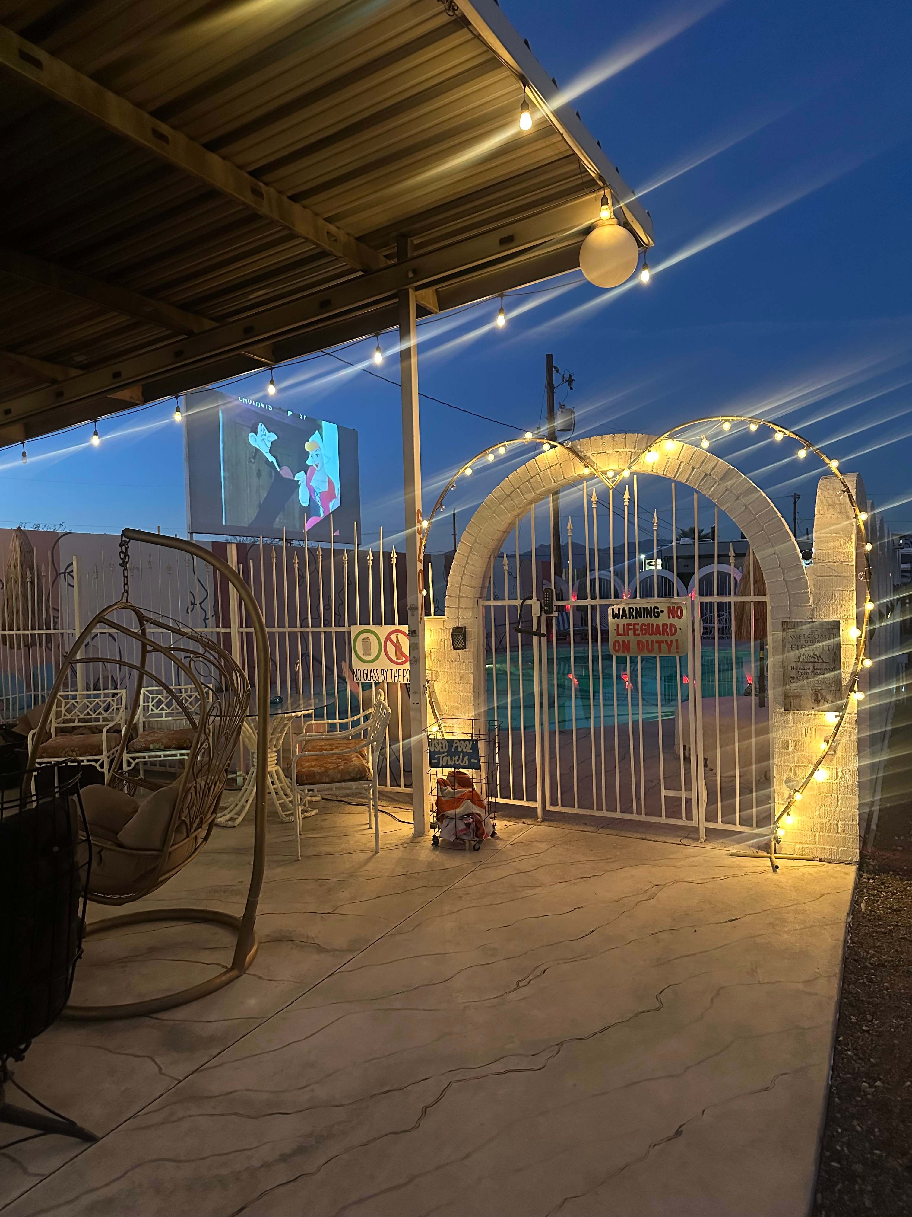 El Pais Motel & Campgrounds