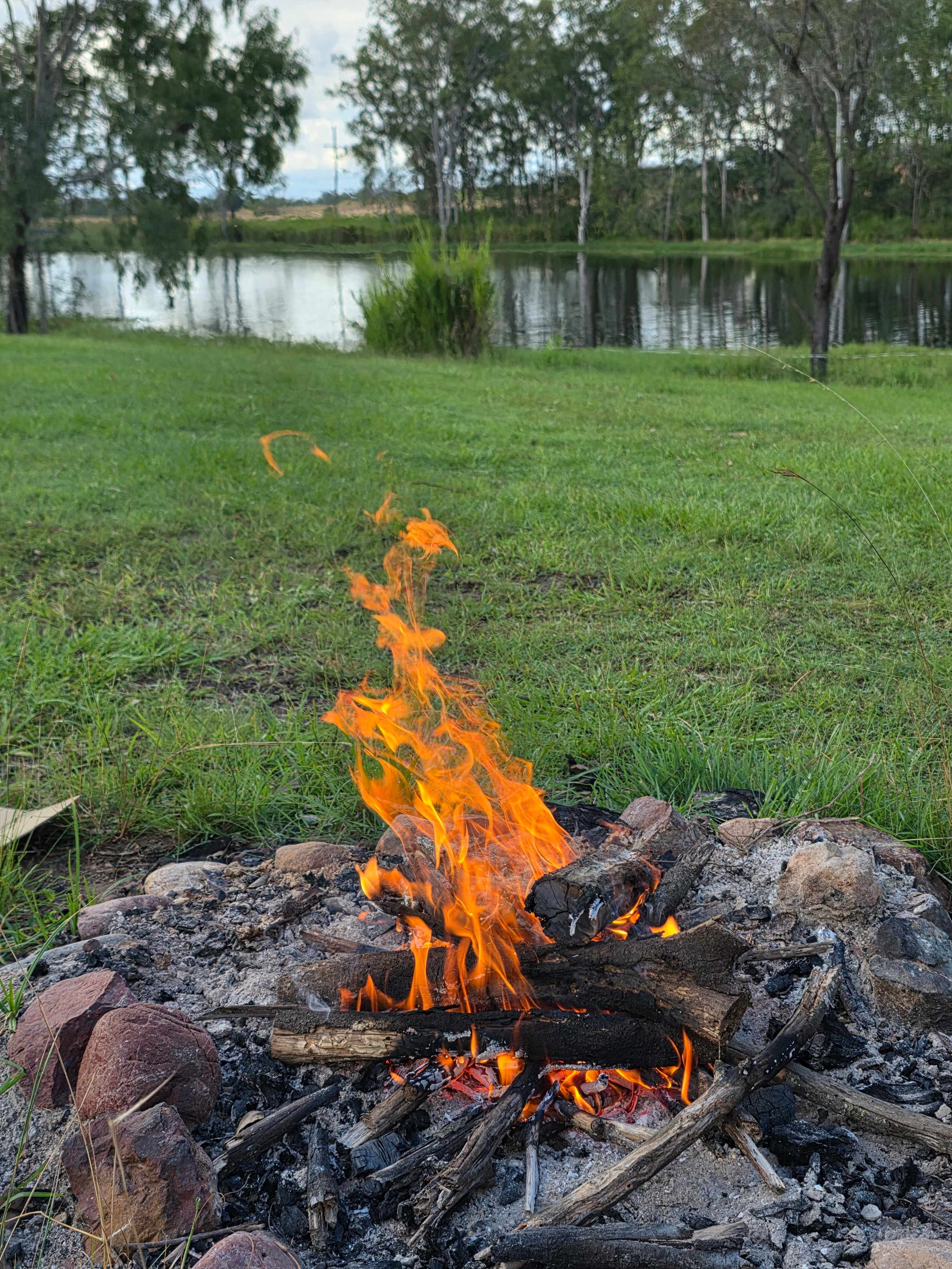 Riverbend Mary River hipcamp