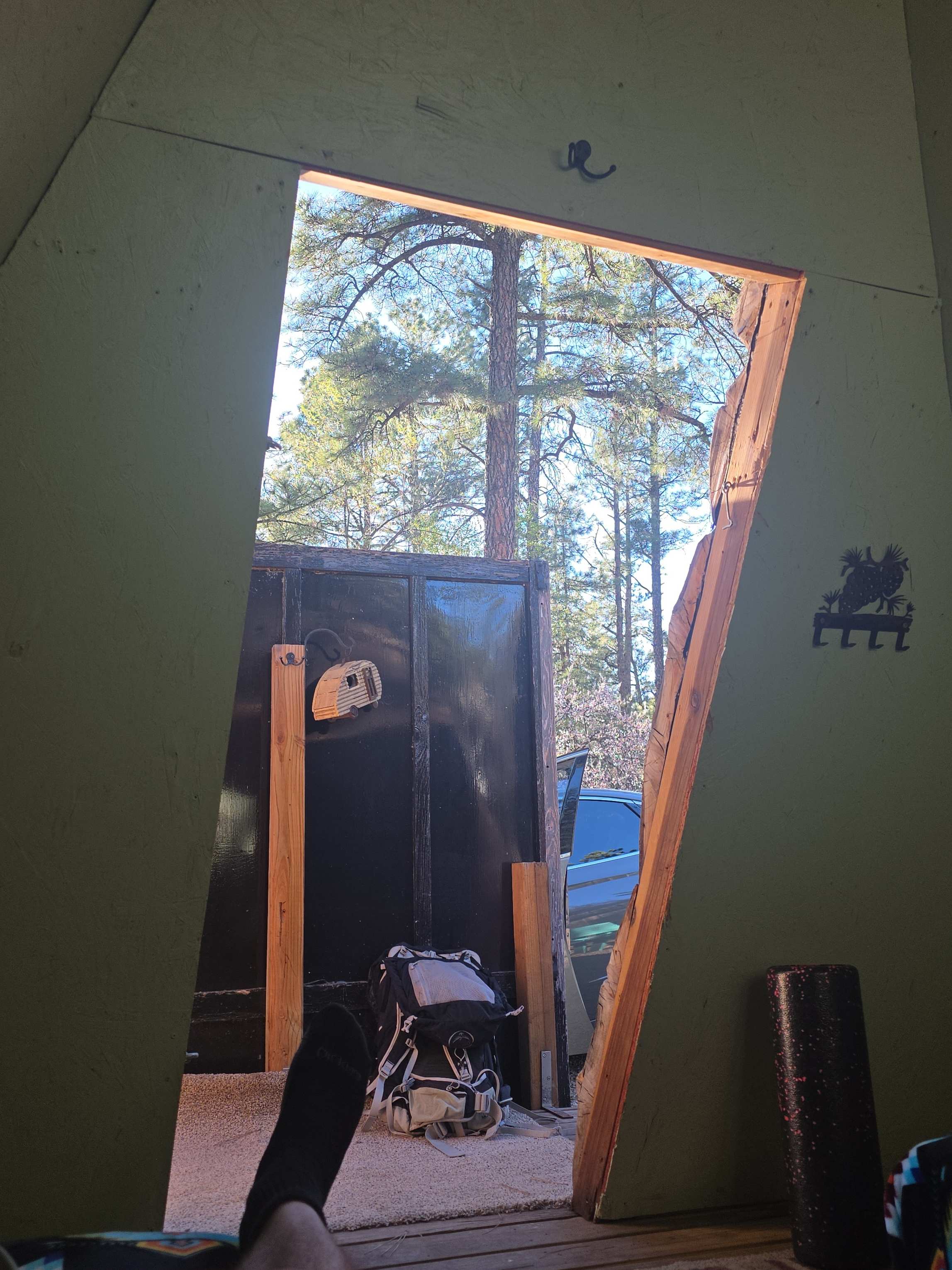 As listed, light ,fan, heater, bed, pillow, light blanket 