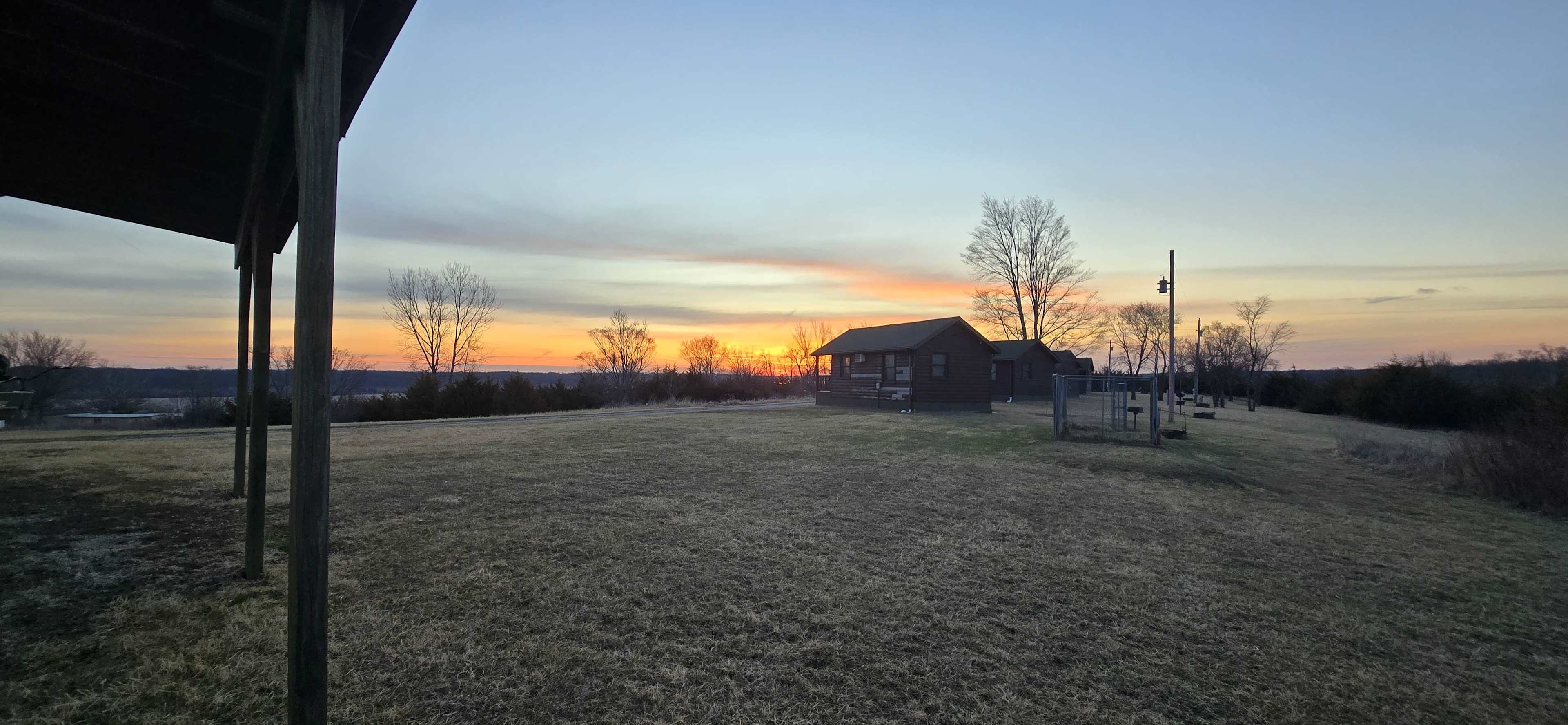 Chariton Valley Cabins And RV Sites