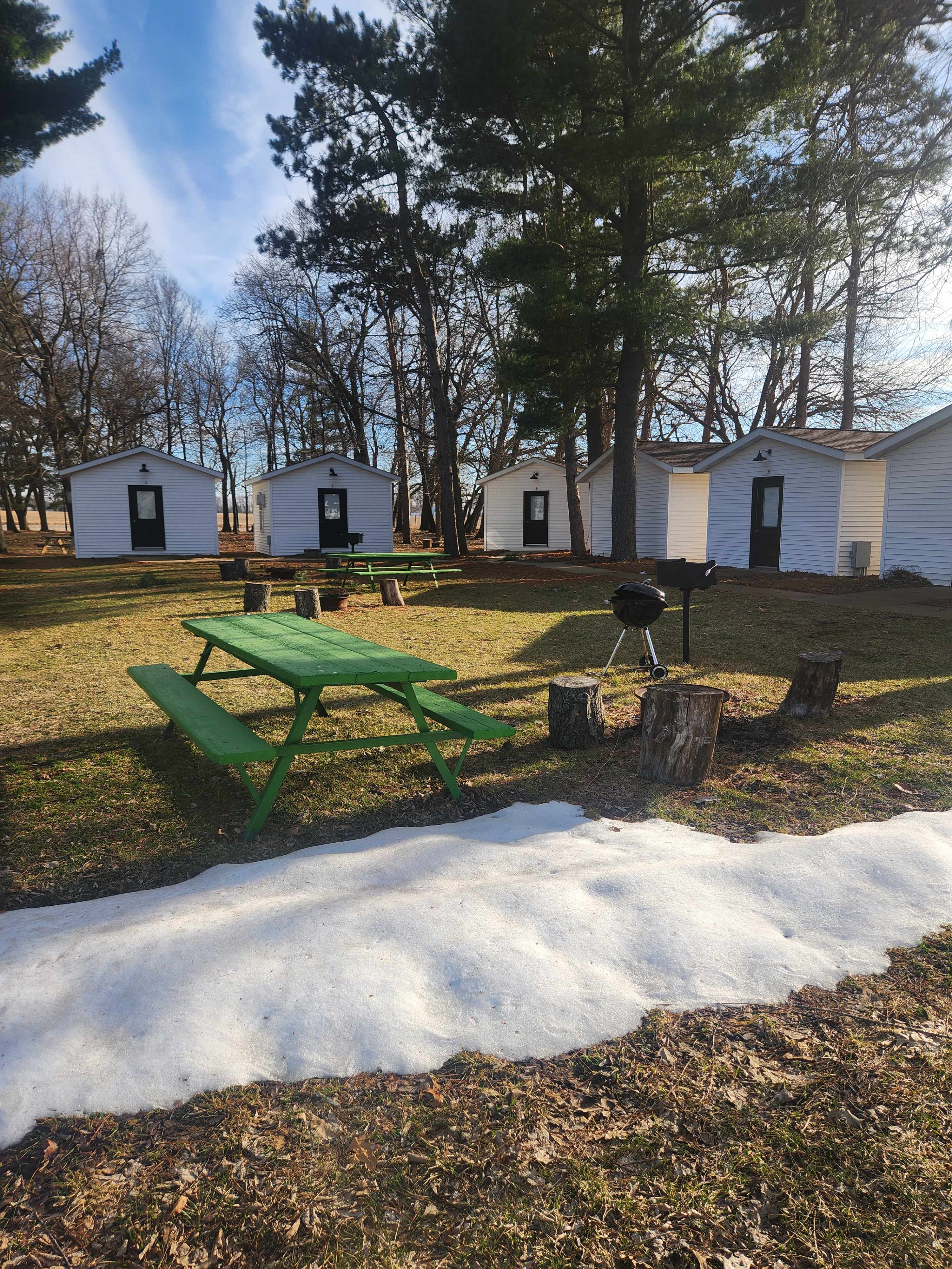 Whispering Pines Events & Lodging