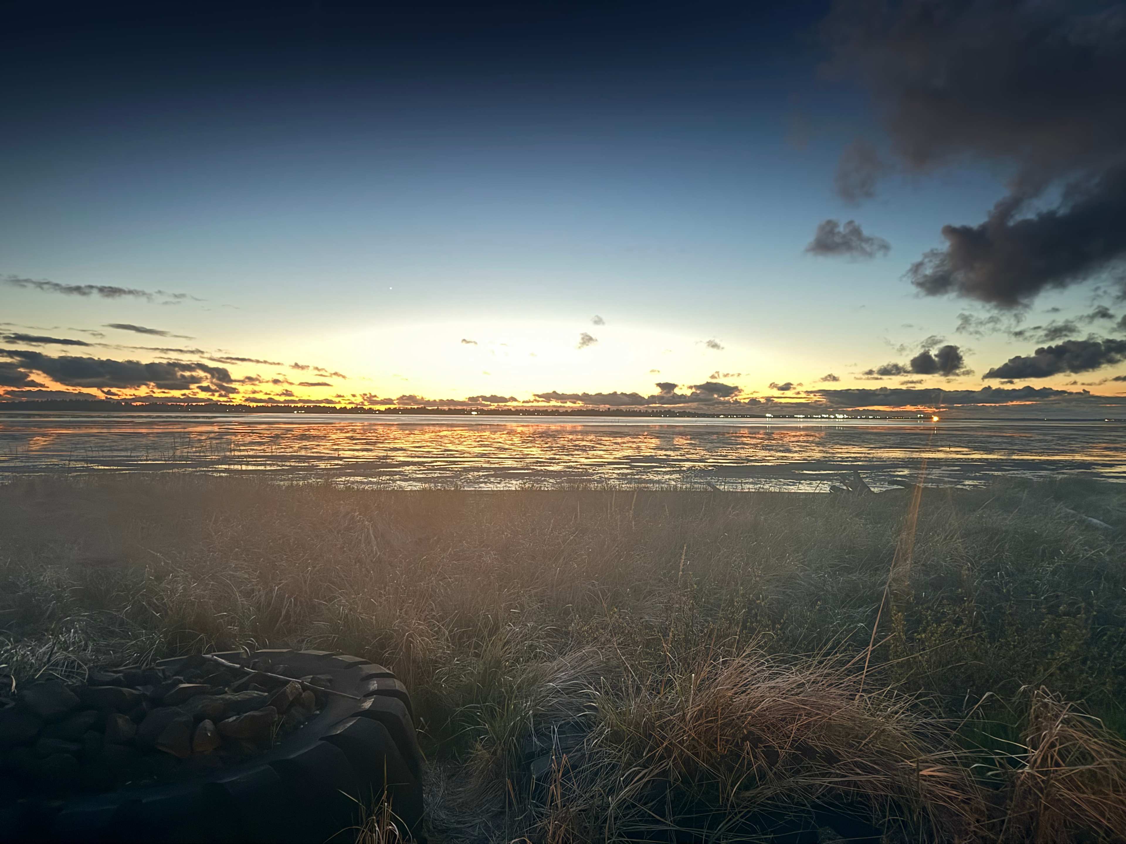 Unique Bay Front Camping - RV ONLY