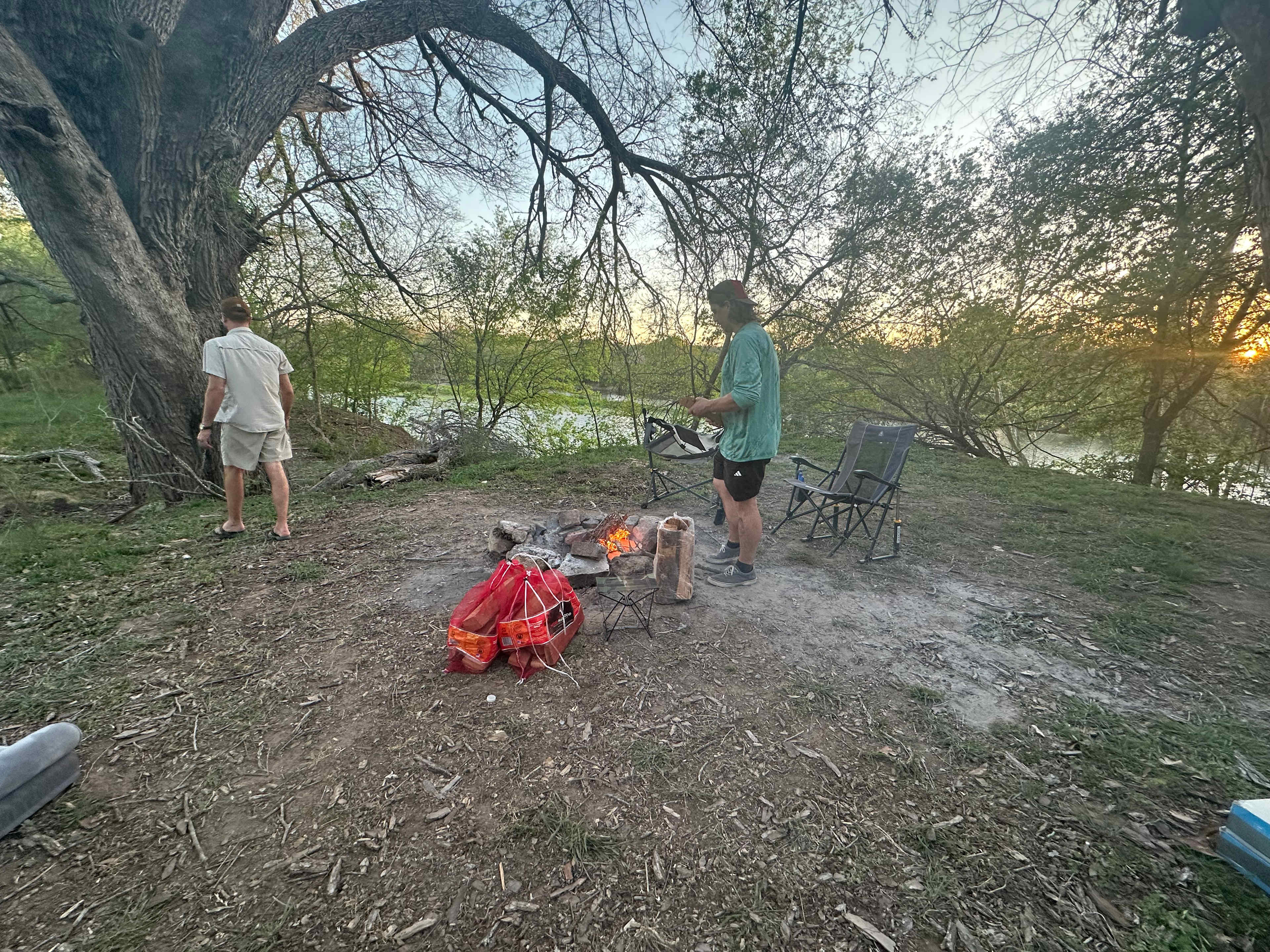 Secluded Birding on Lone Oak Farm