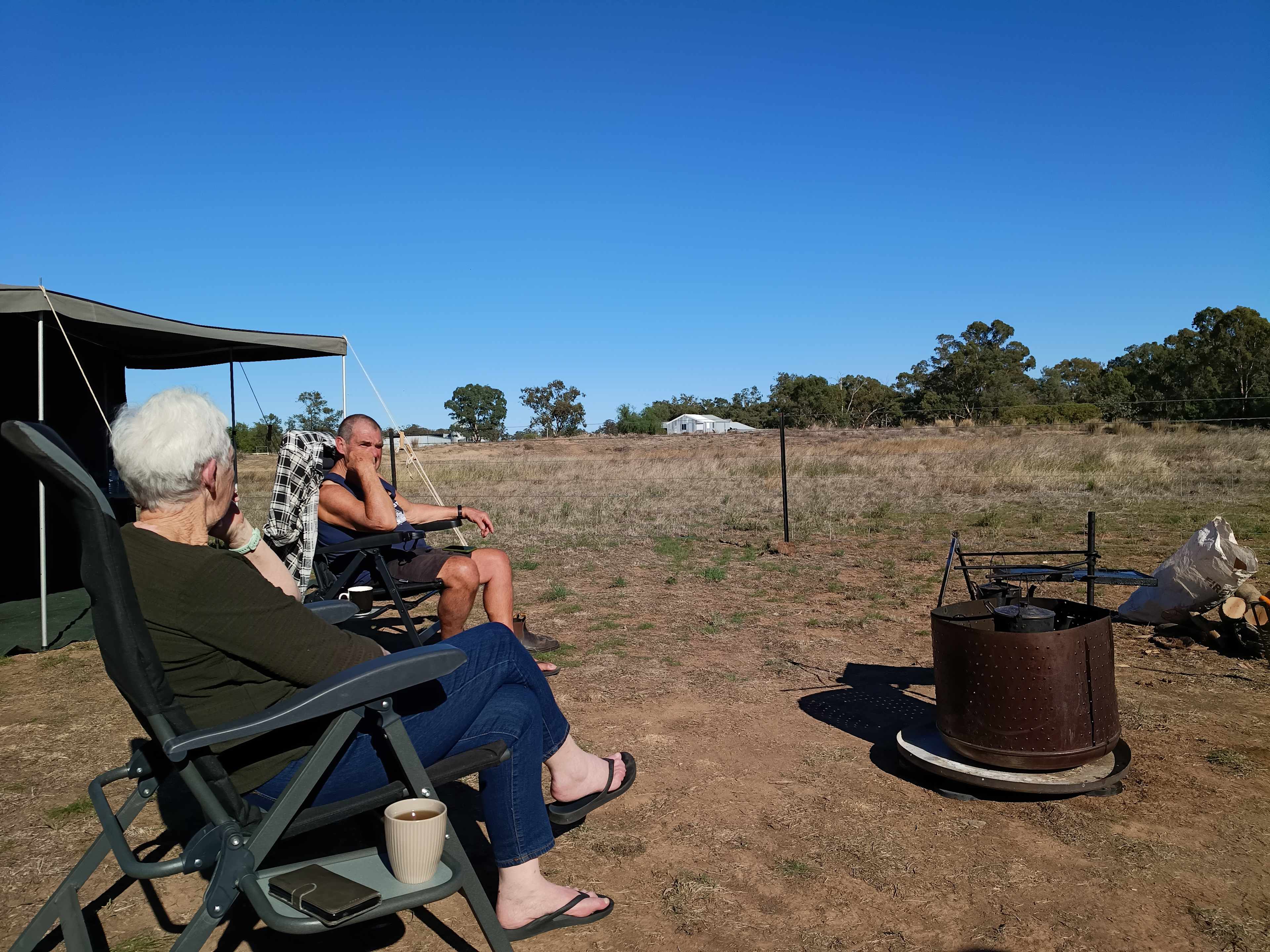 Enjoying the camp fire. Wide open space to enjoy looking at the bush 