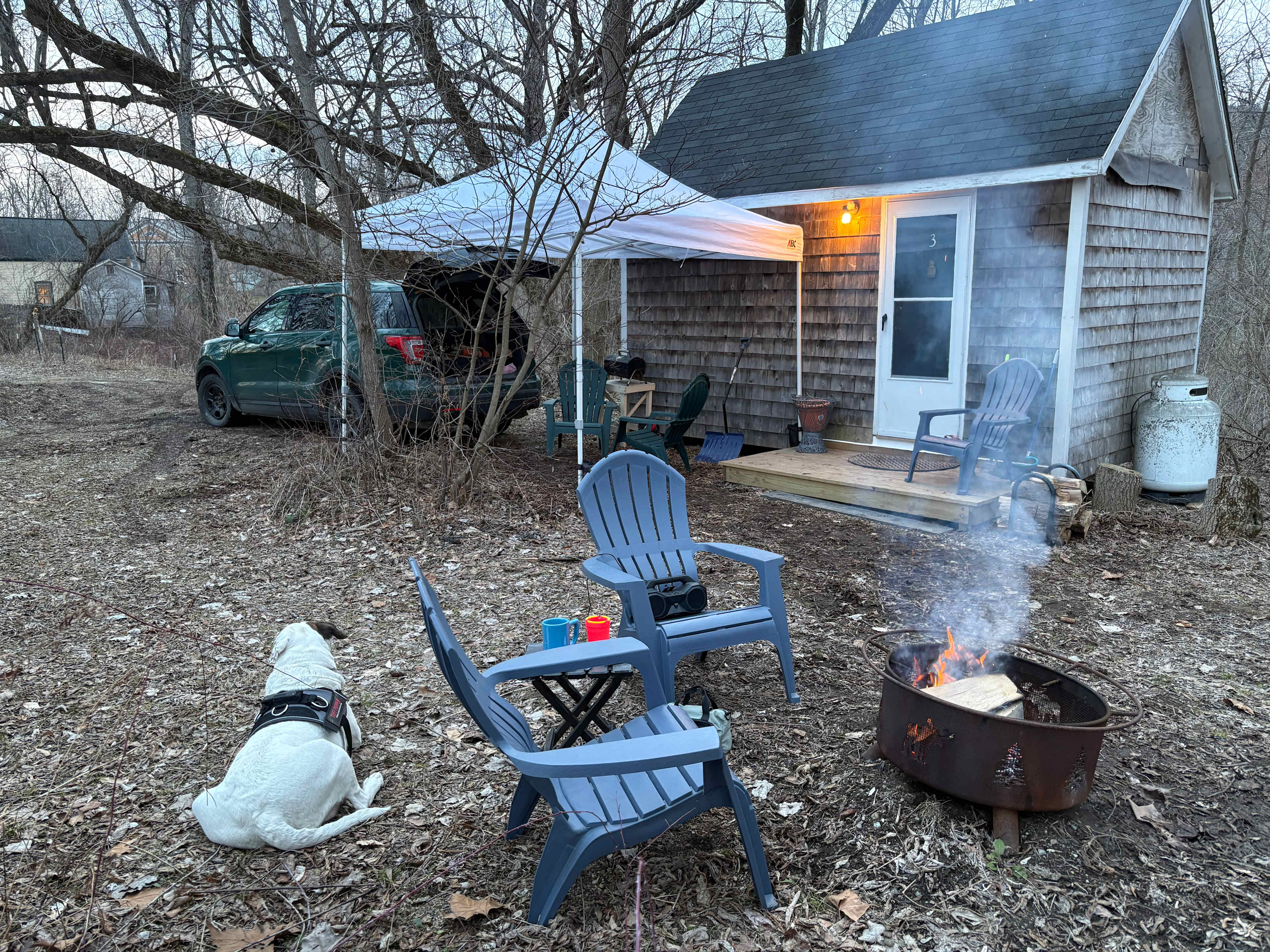 Riverside Retreat and Tiny Cabin