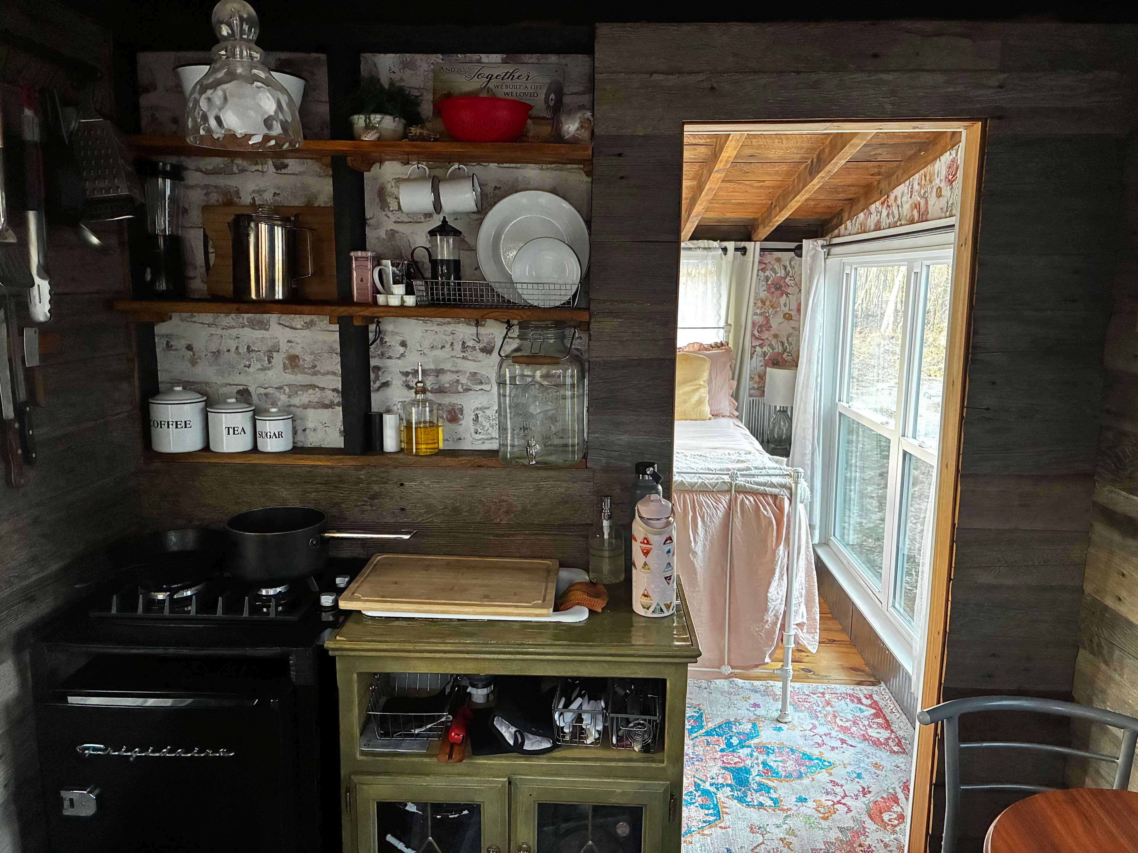 The Wooded Retreat/breakfast/spa