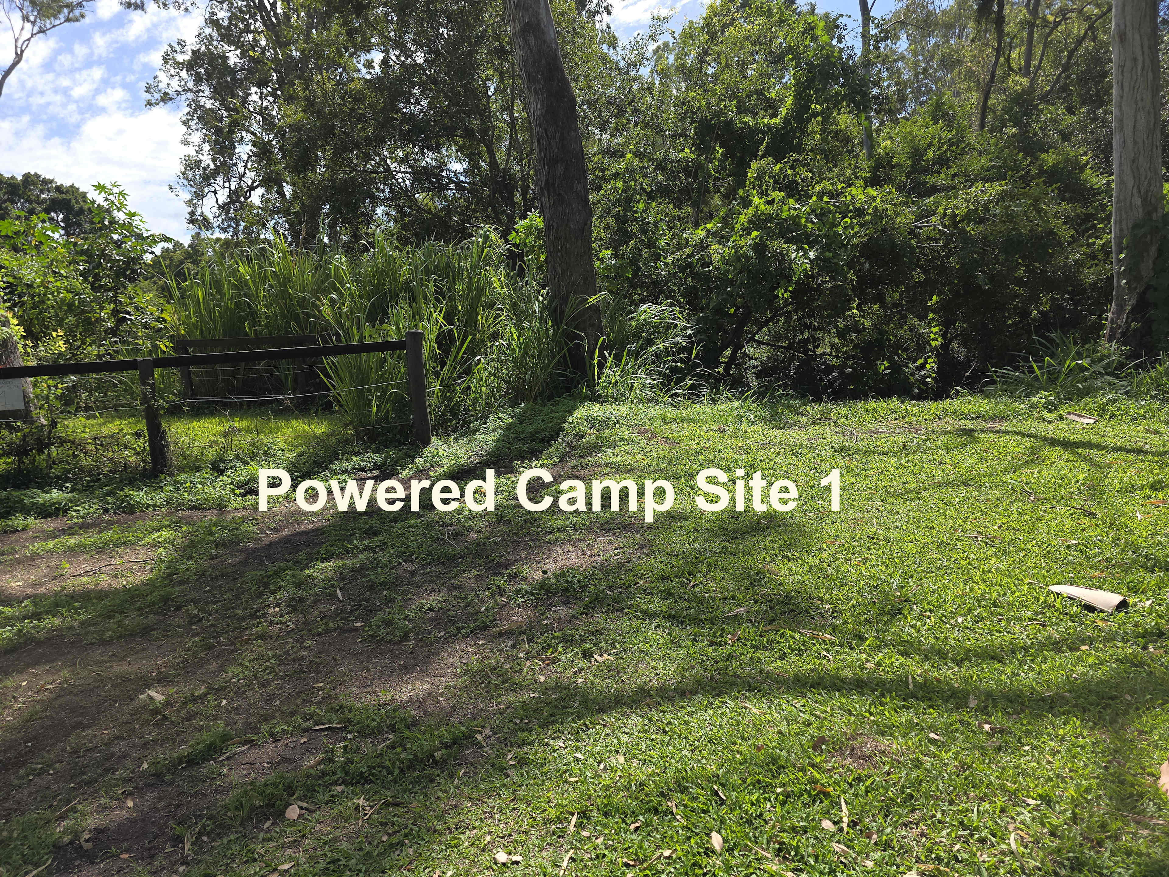 Relaxed Tamborine Village Farm Camp