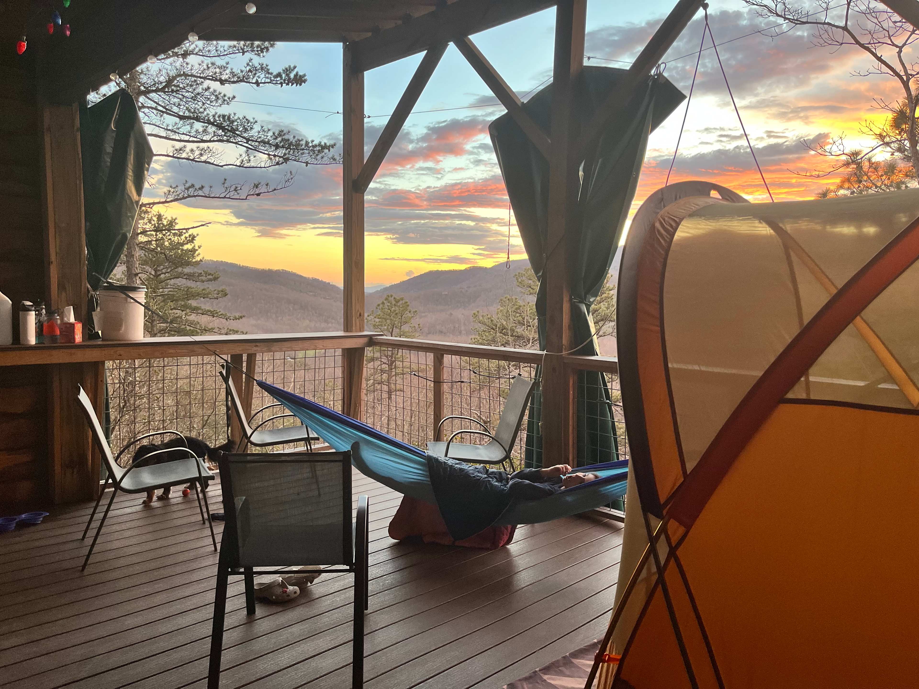 Above the Fray Glamping, Black Mtn.