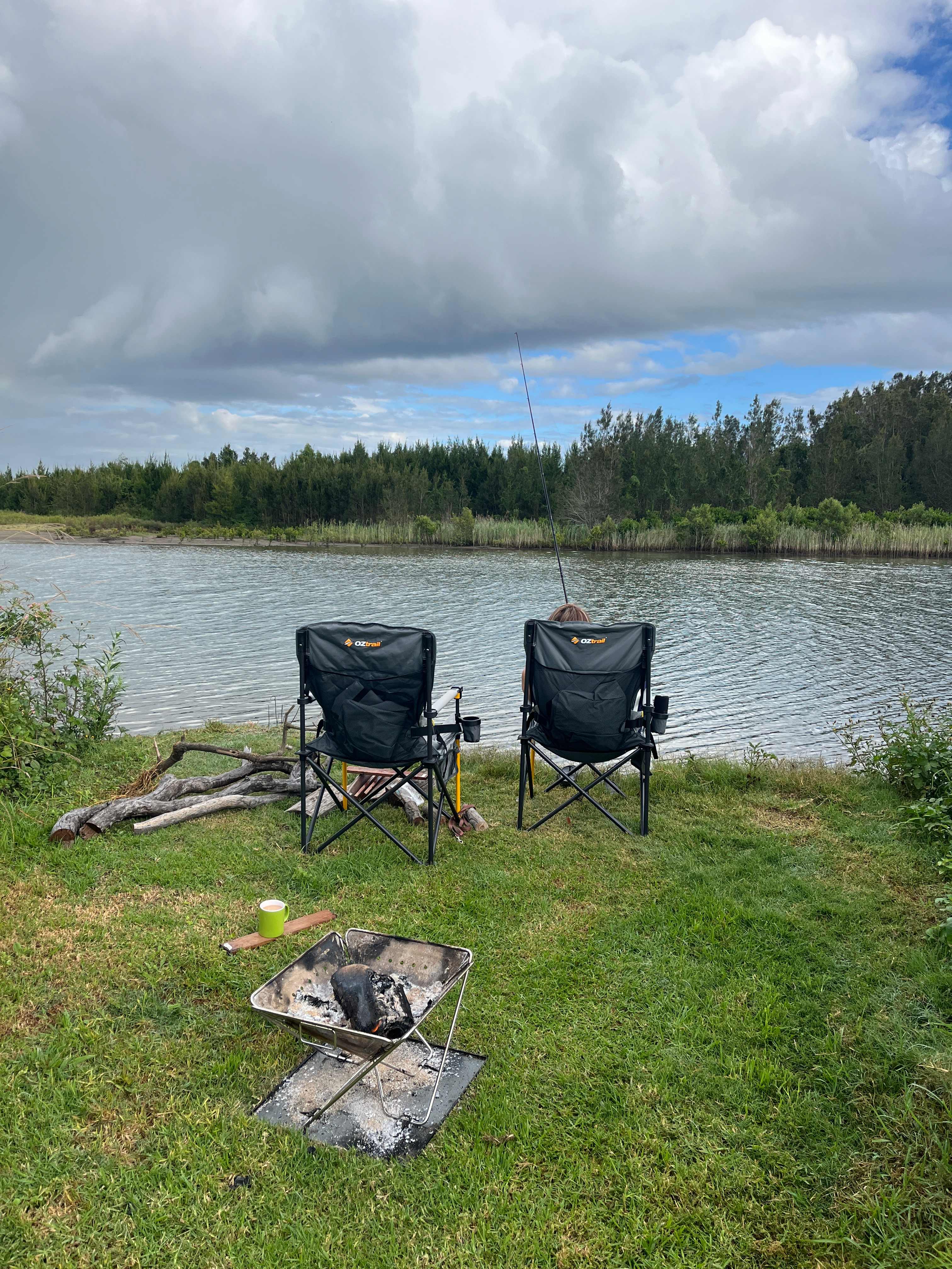 Relaxing by the river 