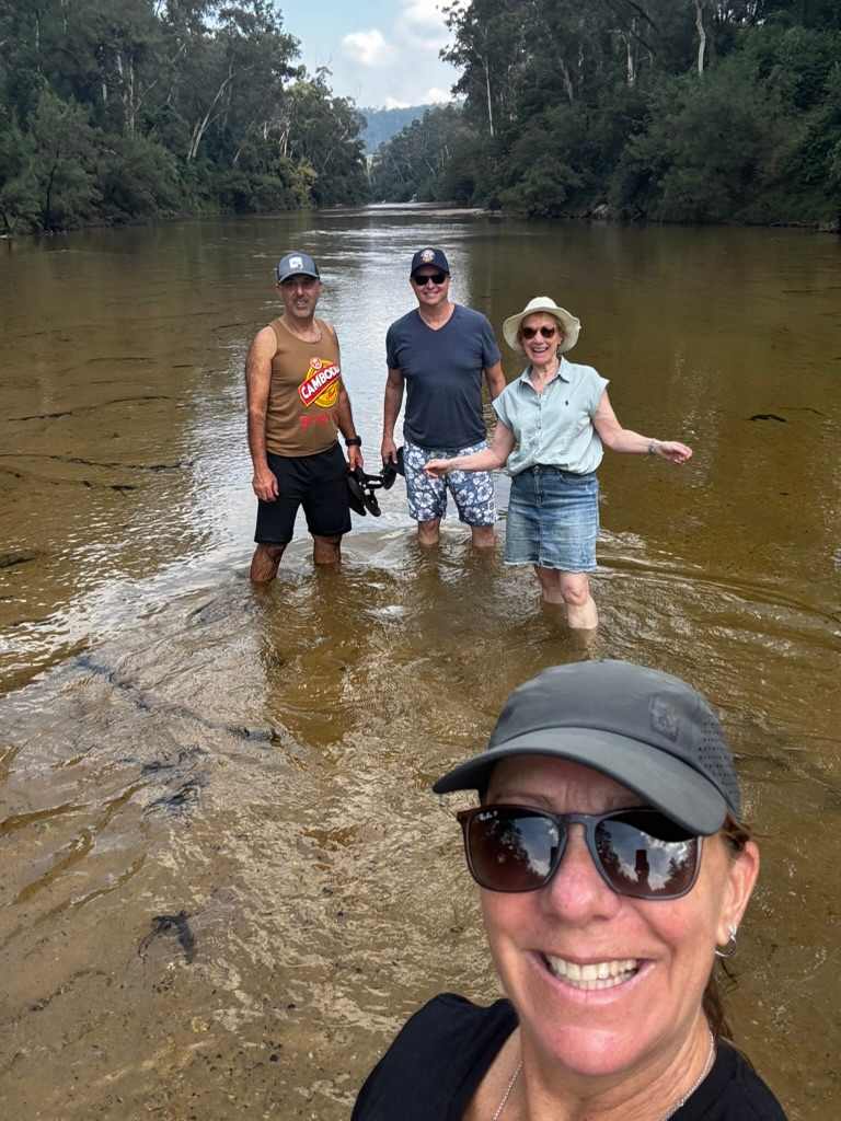 Whispering Gums Colo River Camping