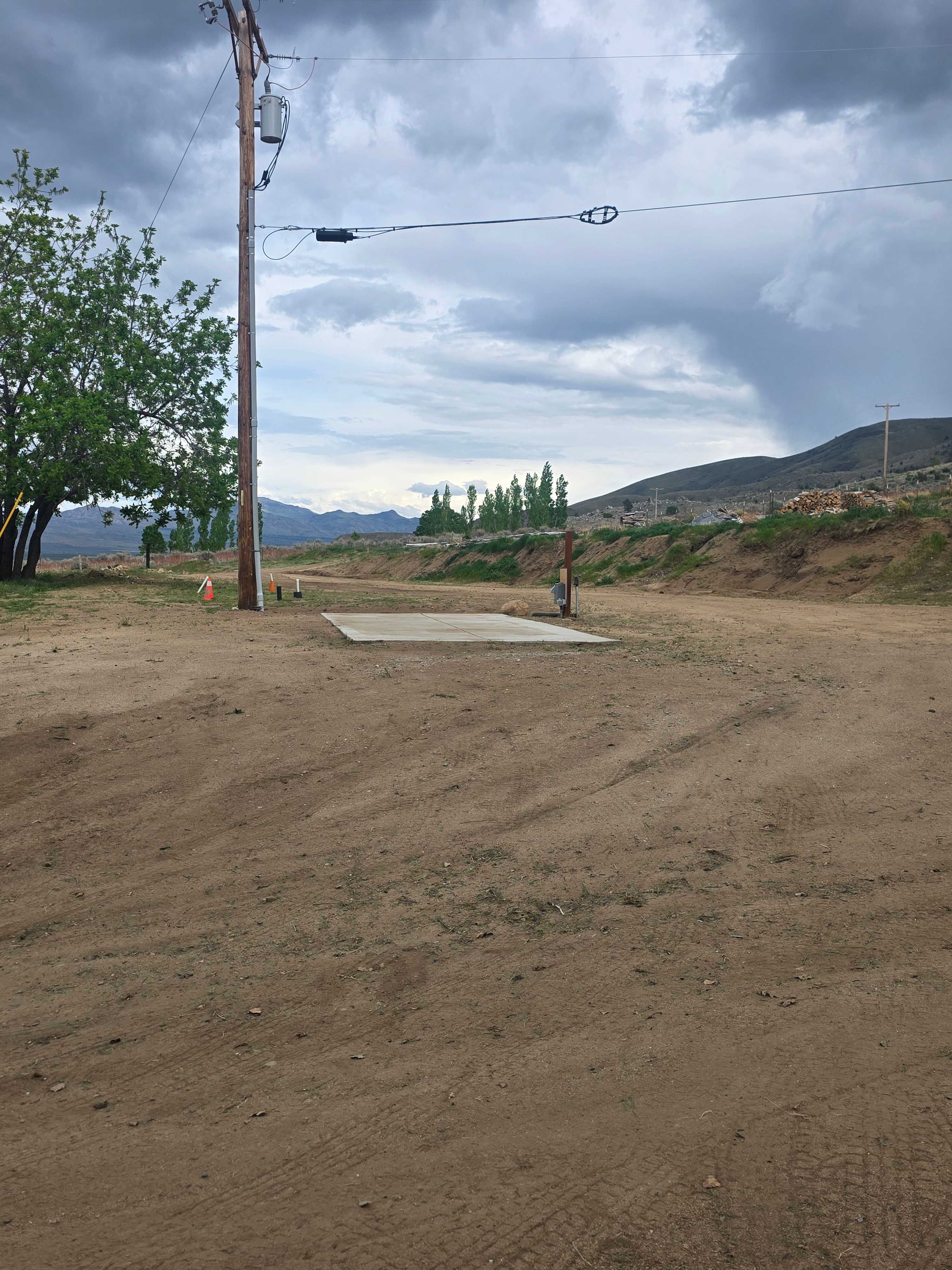 The 395 Ranch,  Seclusion & Views!