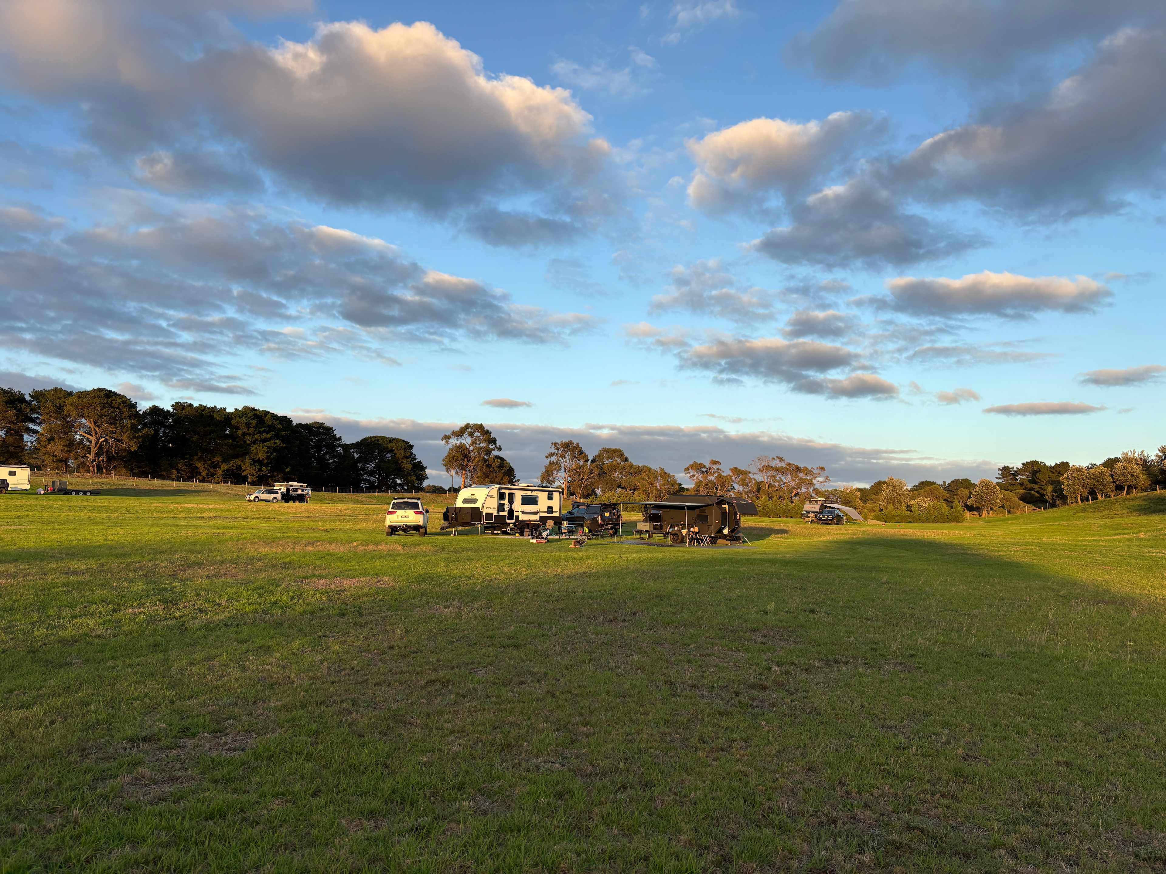 Shacks at Kardella Park