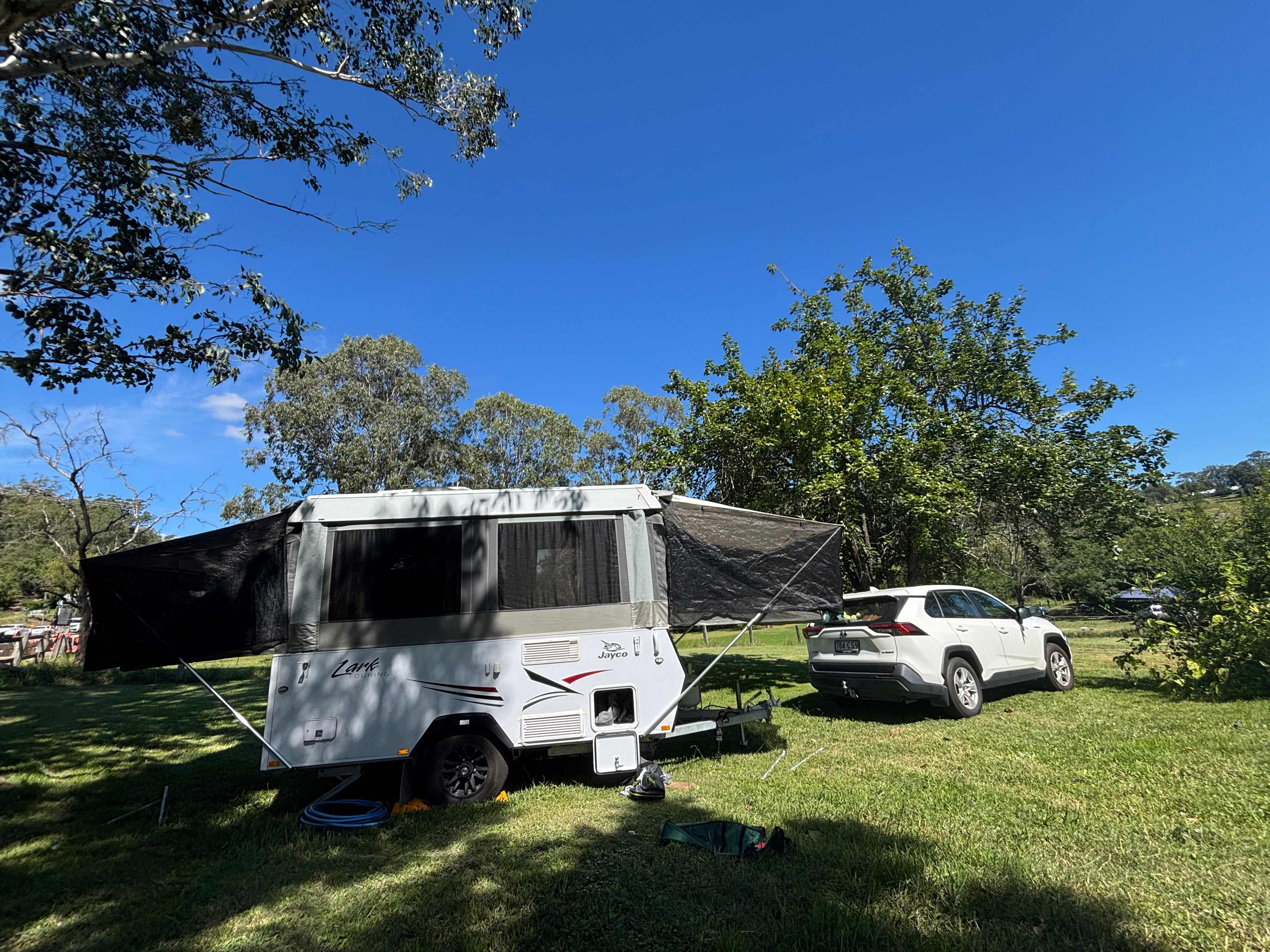 The Old Pub House Wollombi Camping