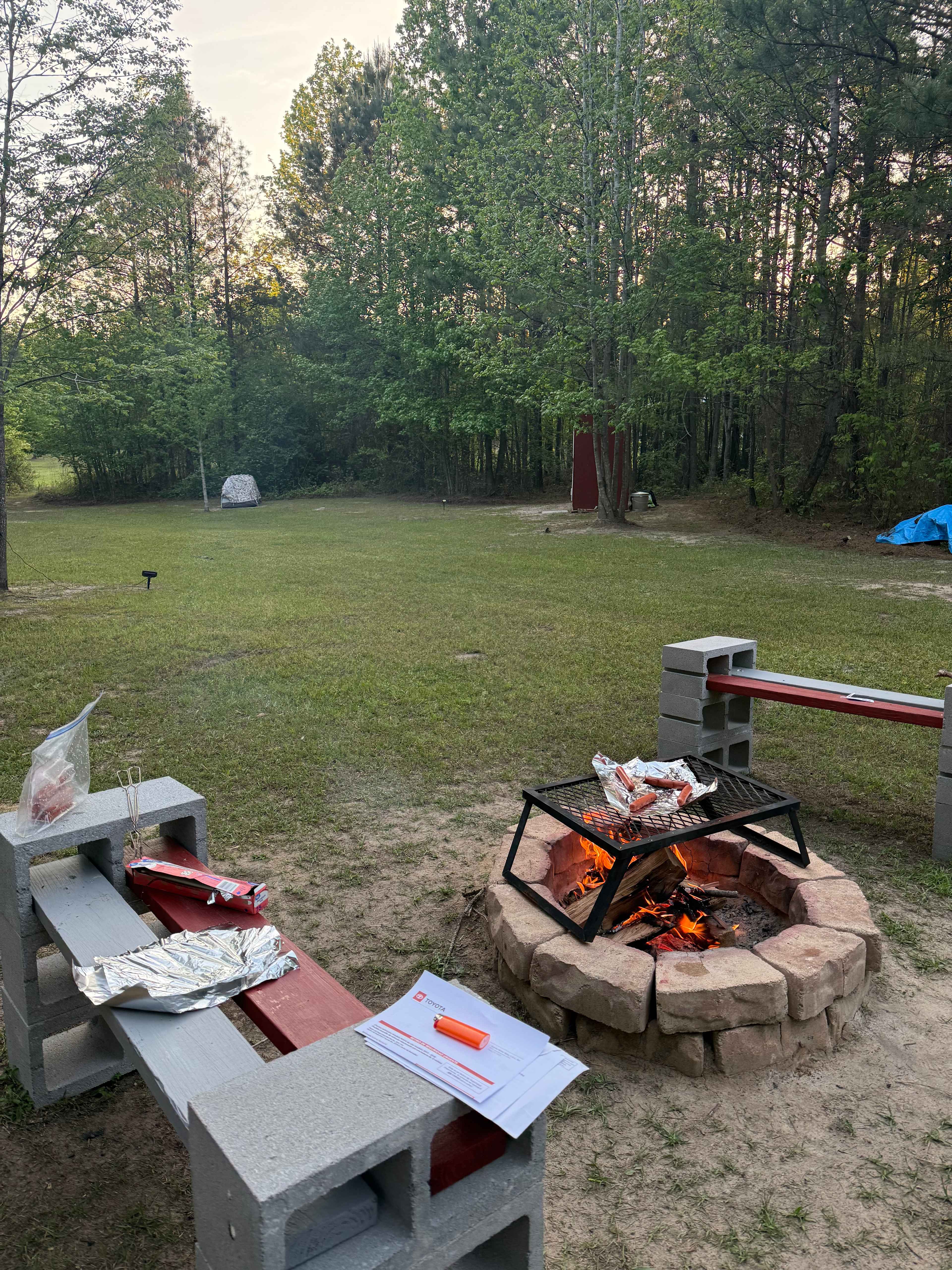 Pine And Oak Campsite
