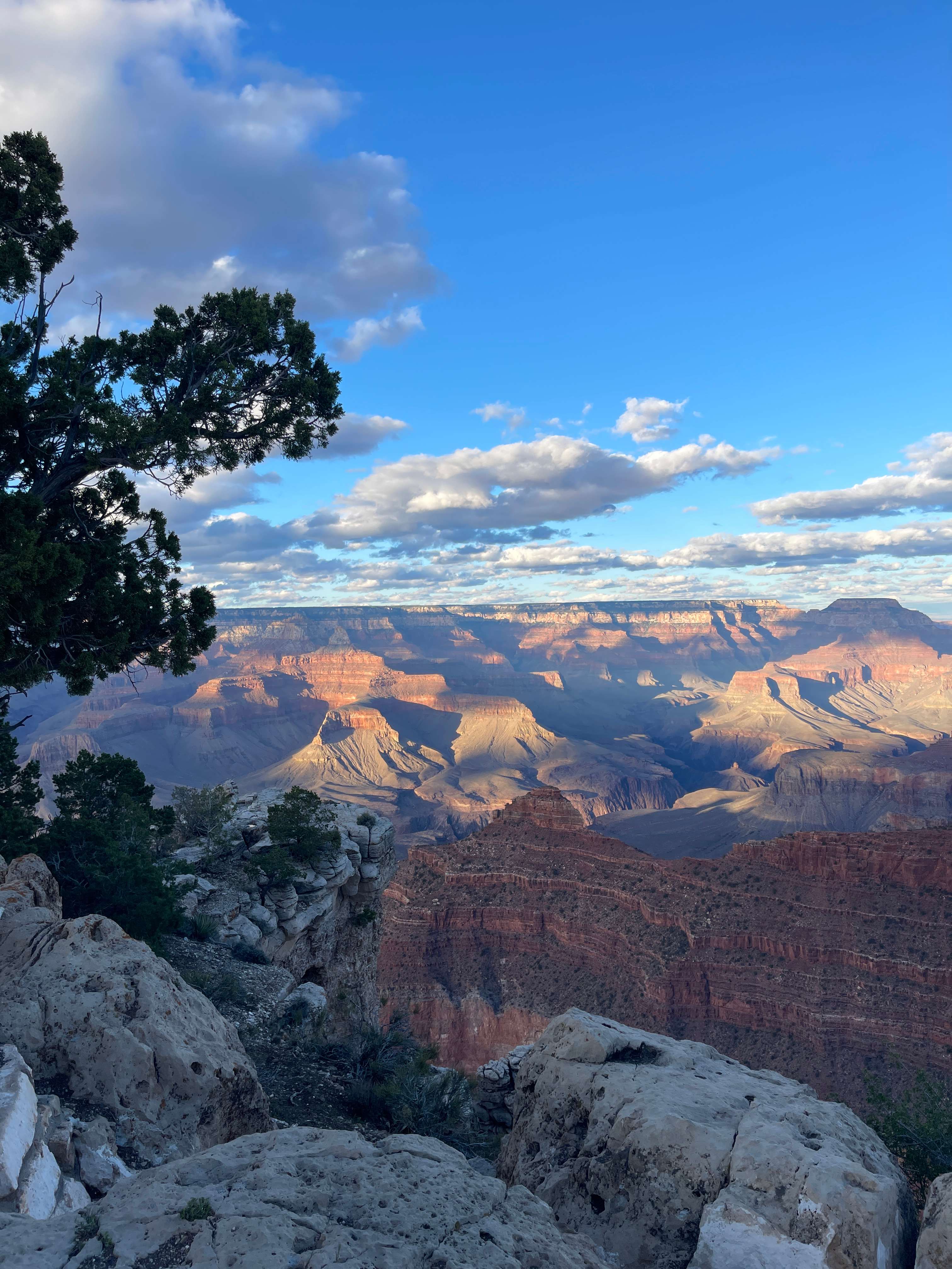 Close drive to the Grand Canyon!