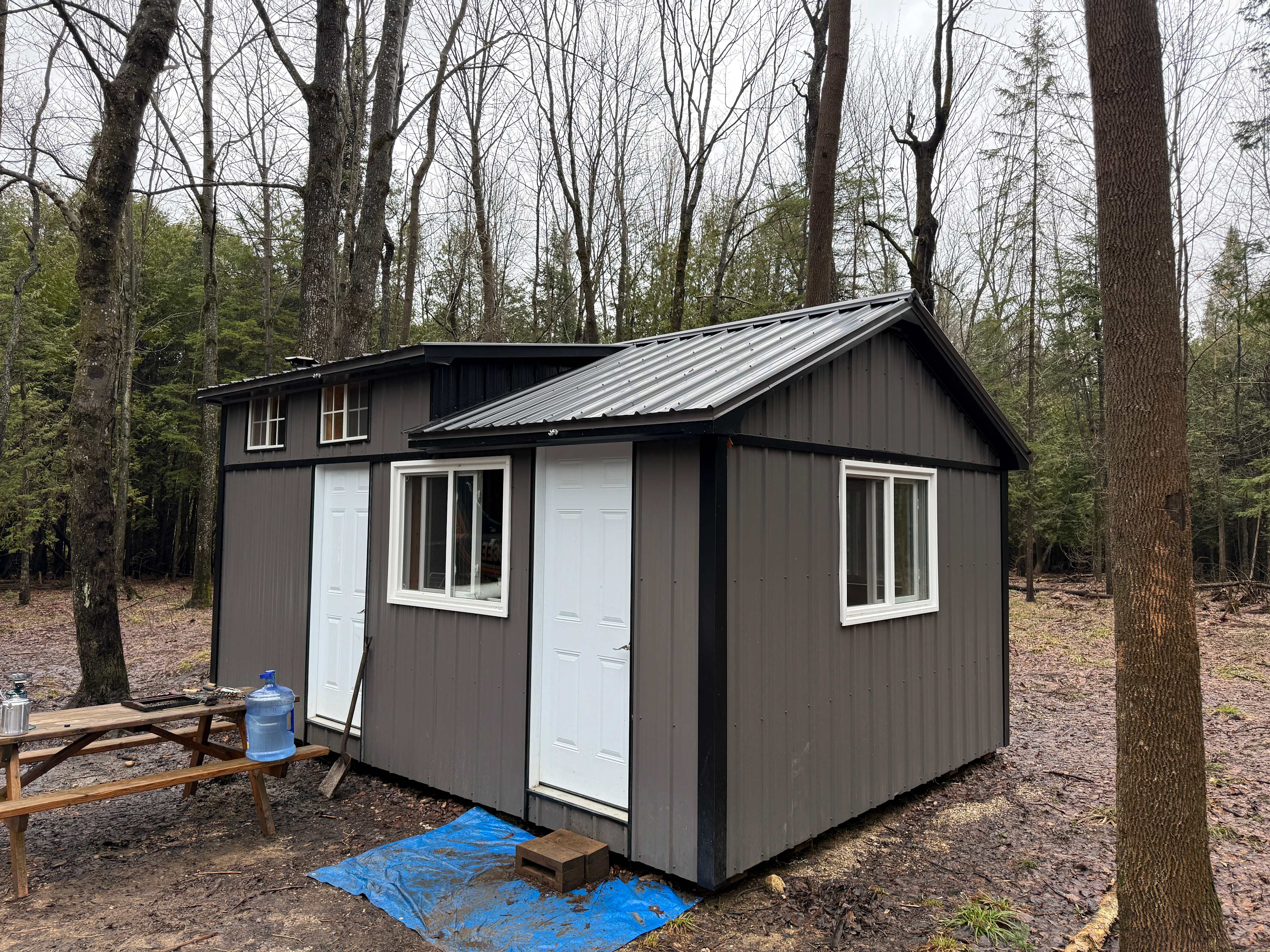 Bunkie / cabin
