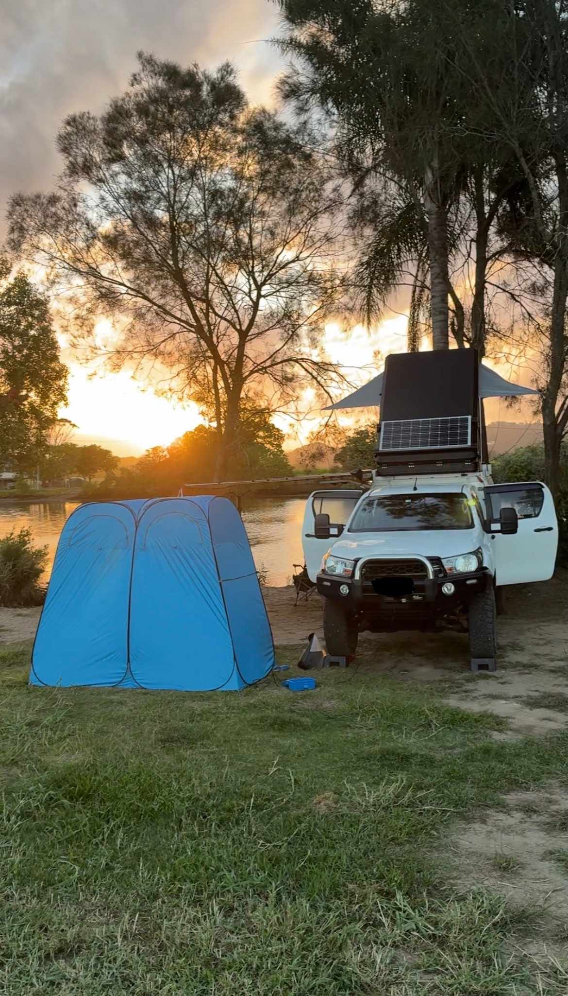 Burtons Riverside Campgrounds