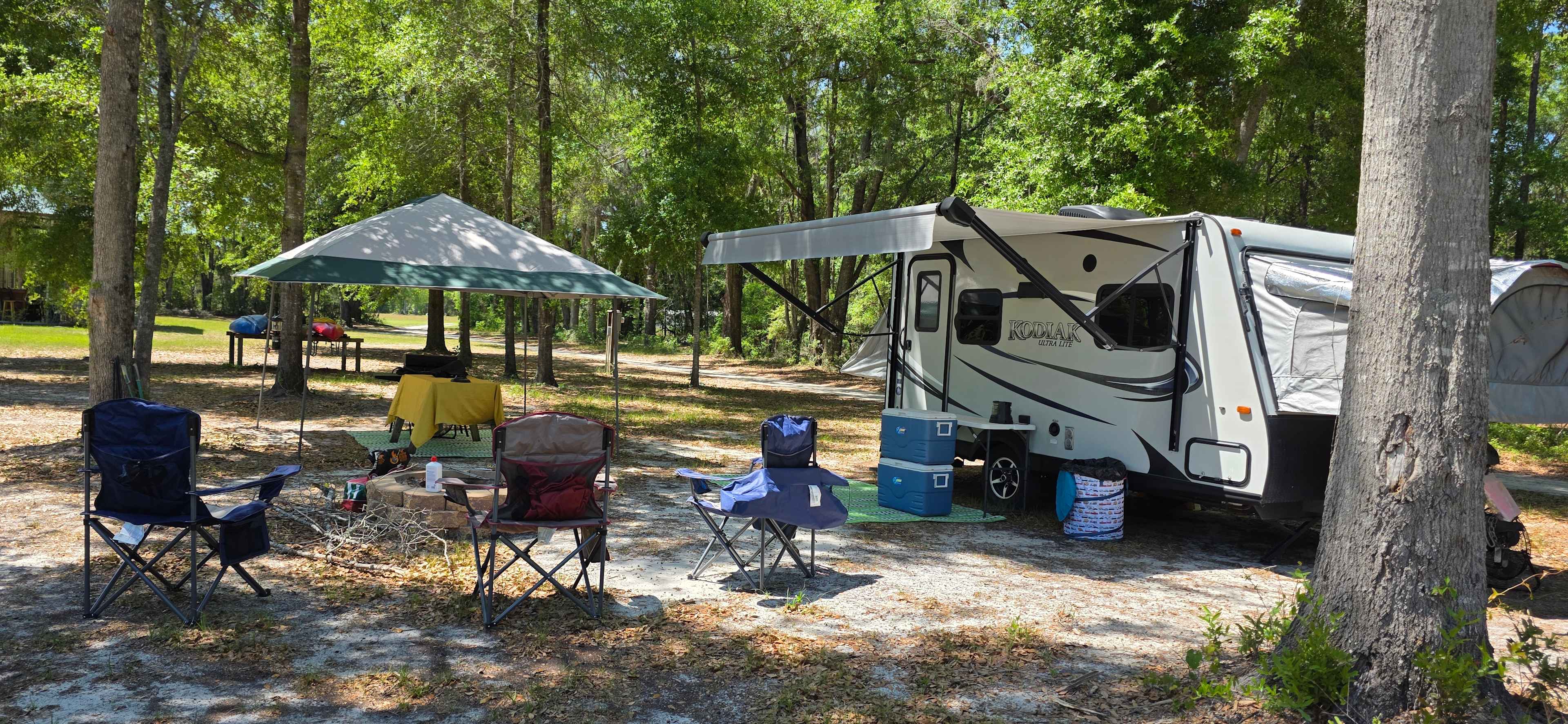 Two Larks Camp & RV