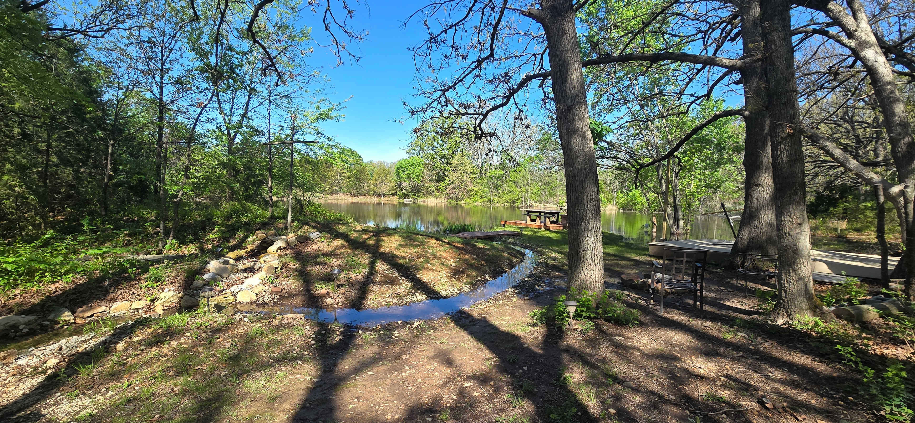 Peaceful Rest in Ozark Oak Nest