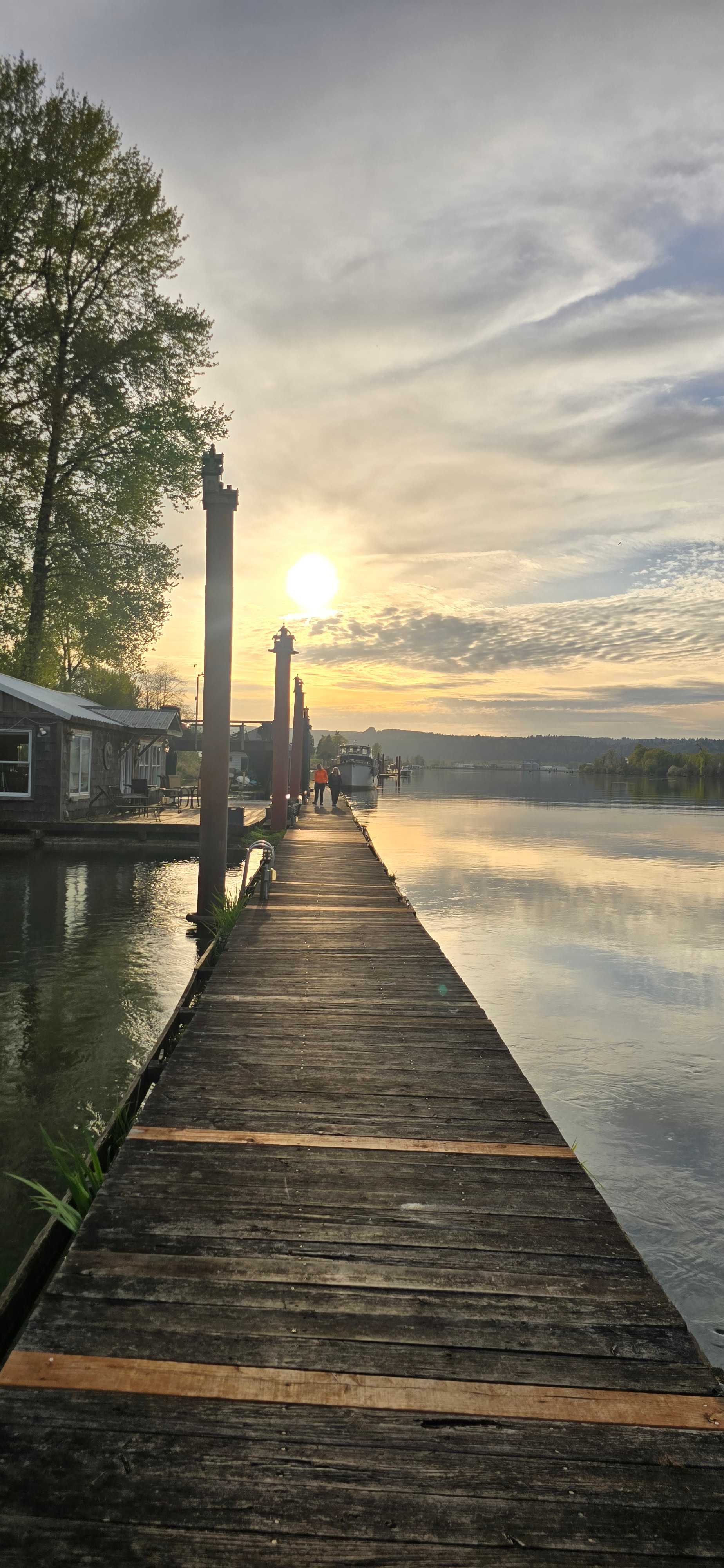 Batwater Station on Columbia River