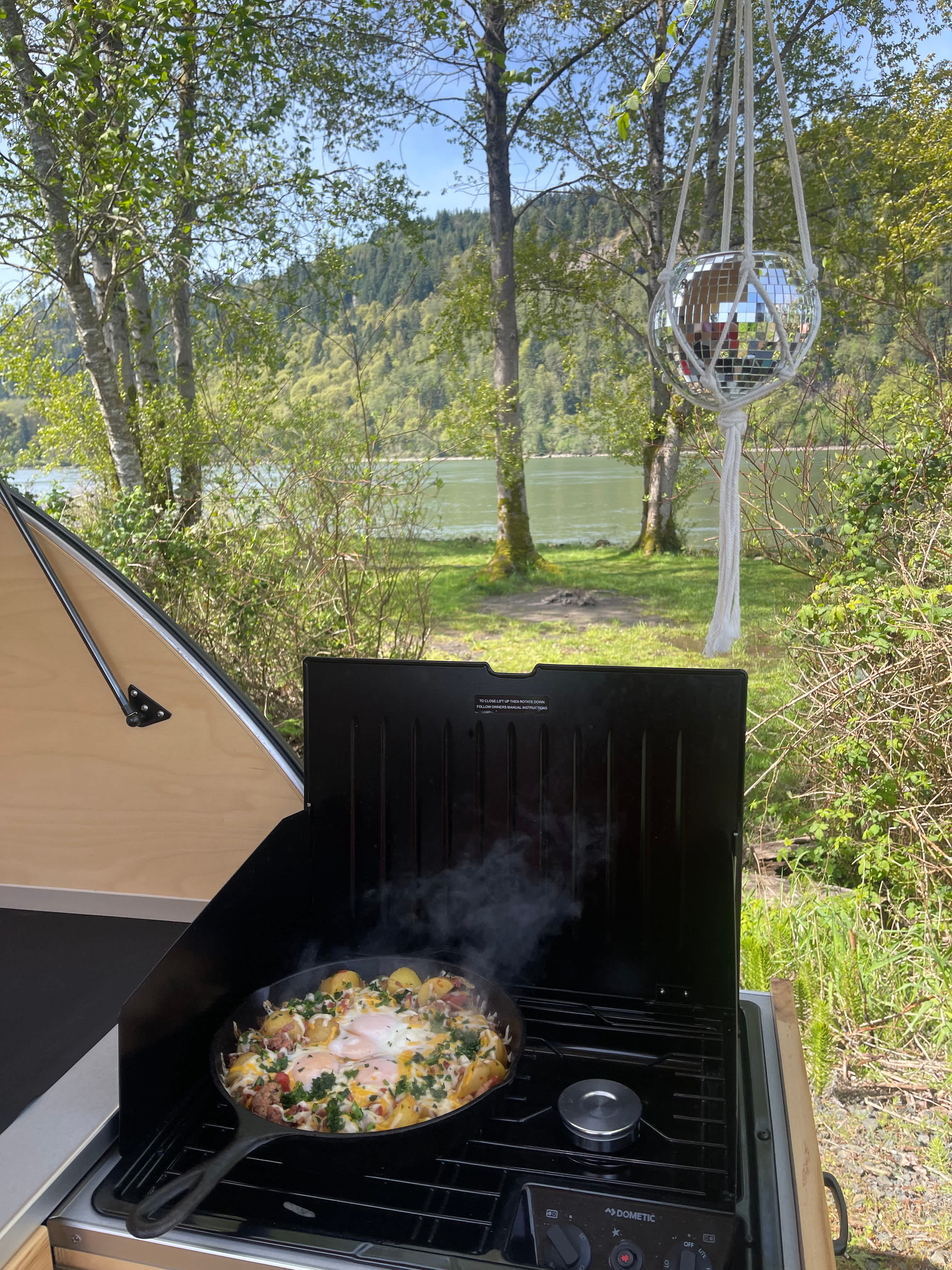 Columbia River Camping