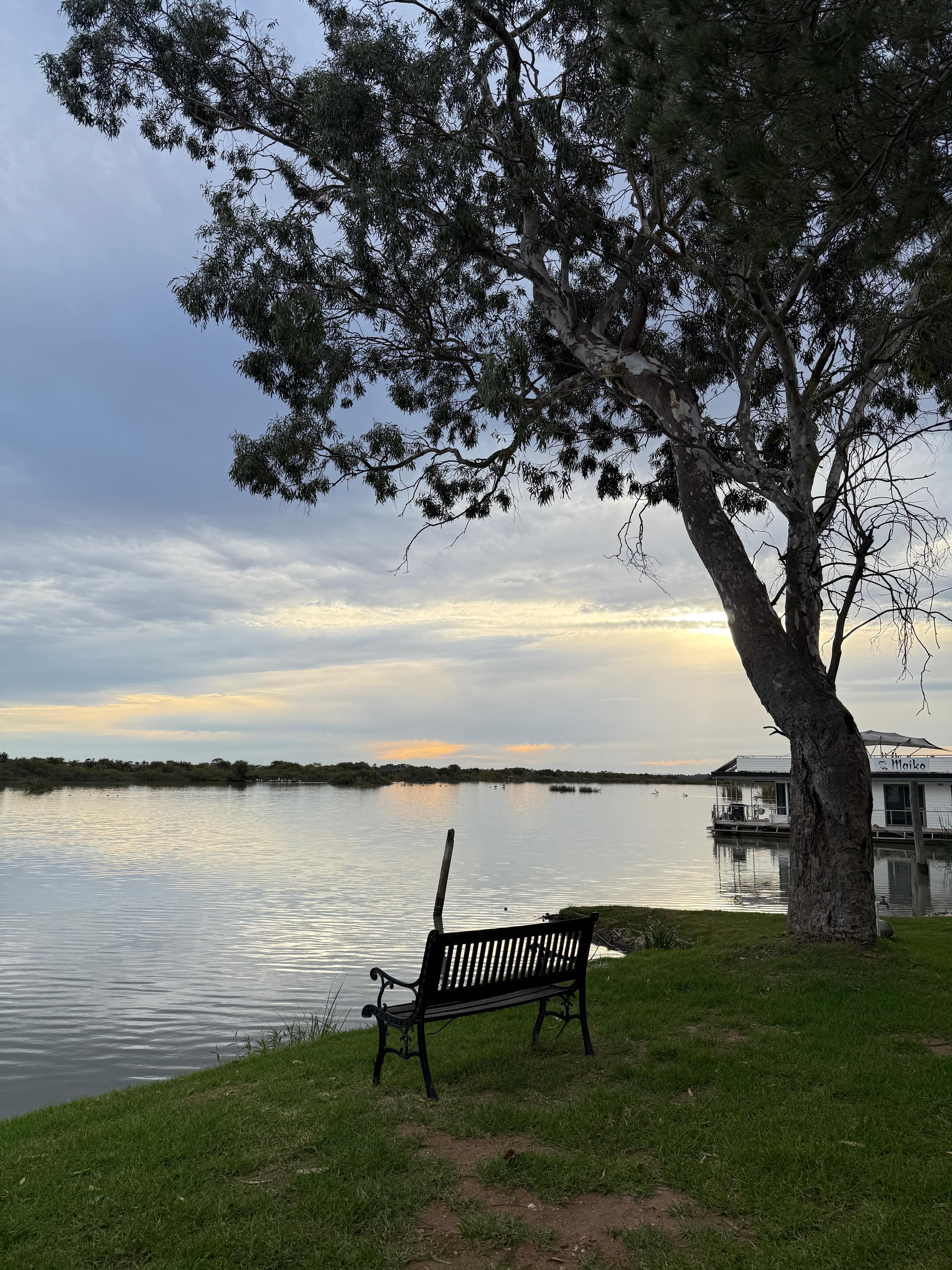 Waterfront HP - Adult Only Retreat