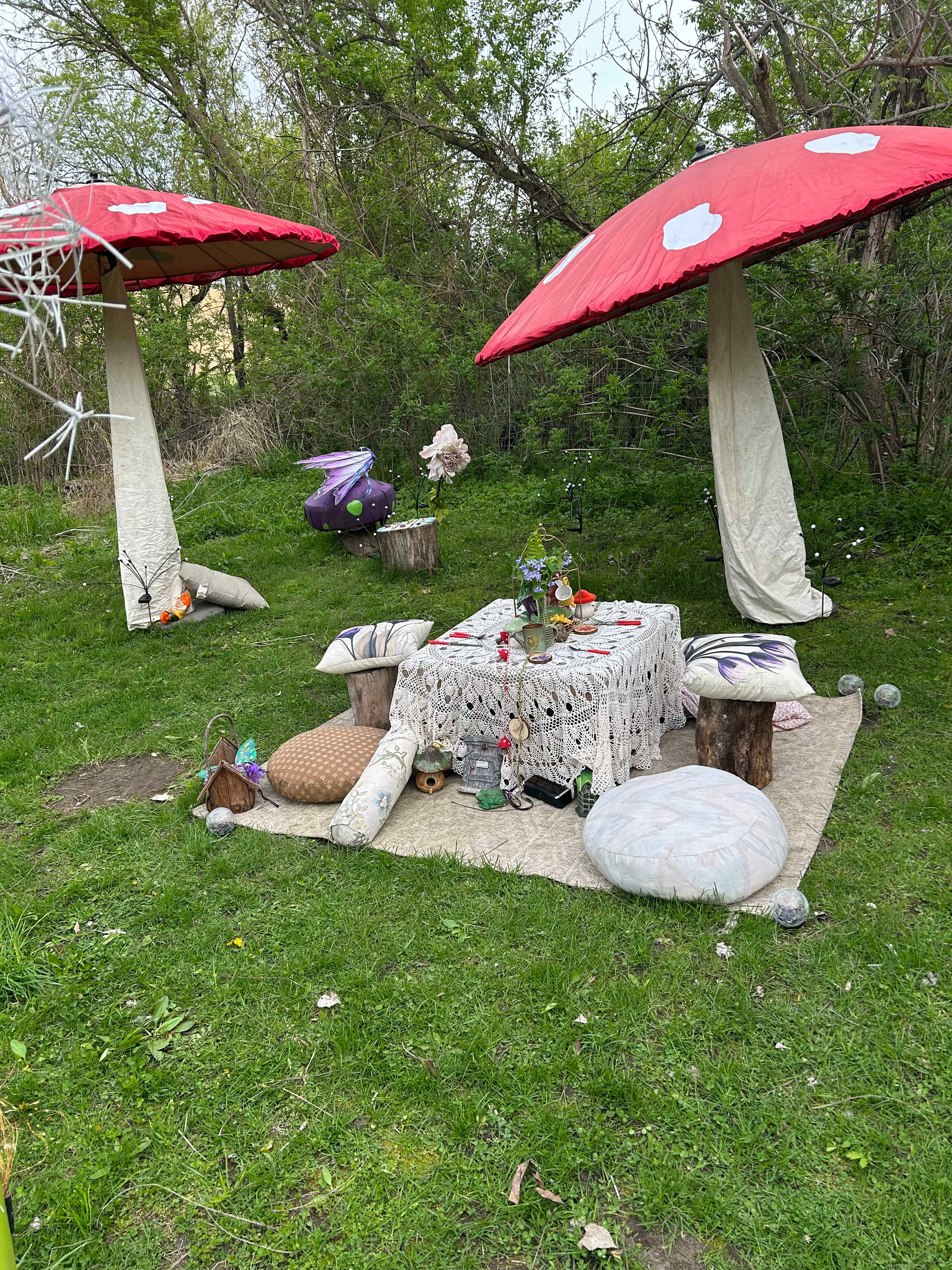 Faery Picnic Extra