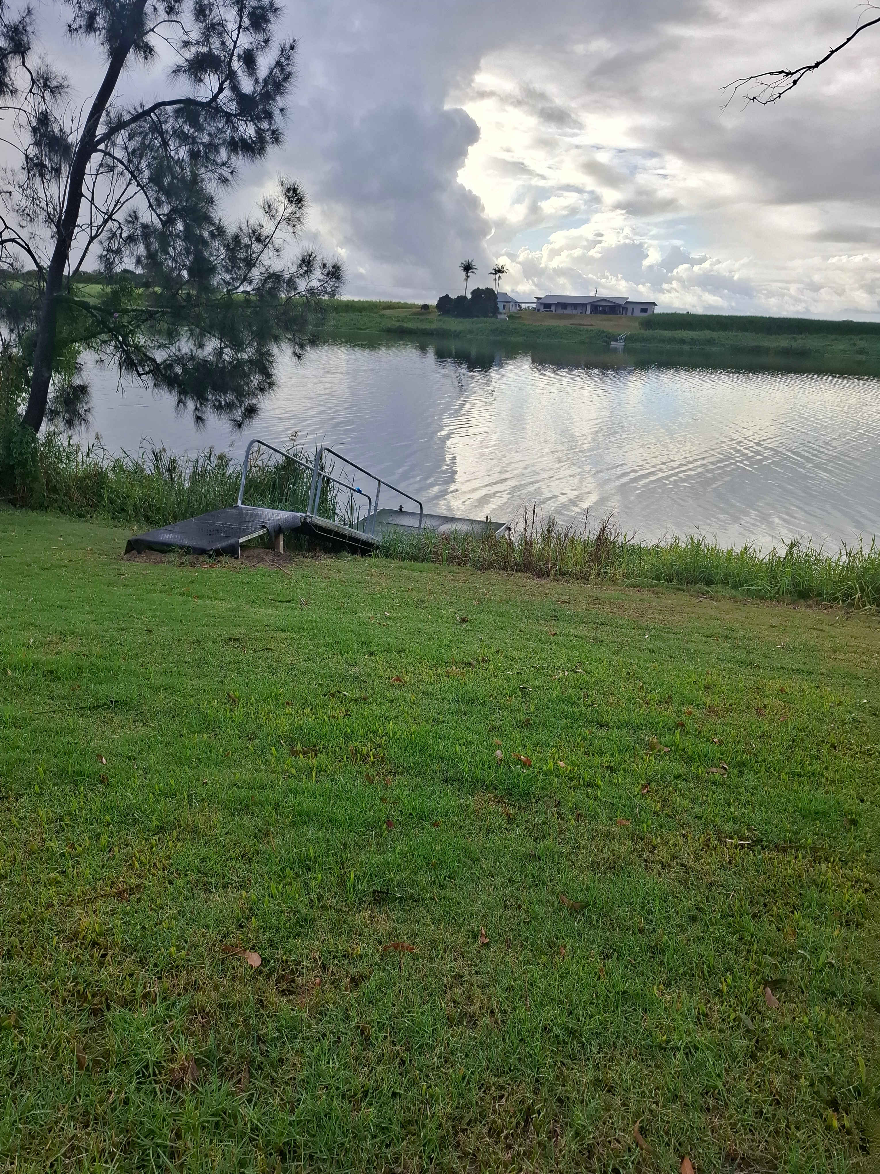 River terrace camping Cowper 2460
