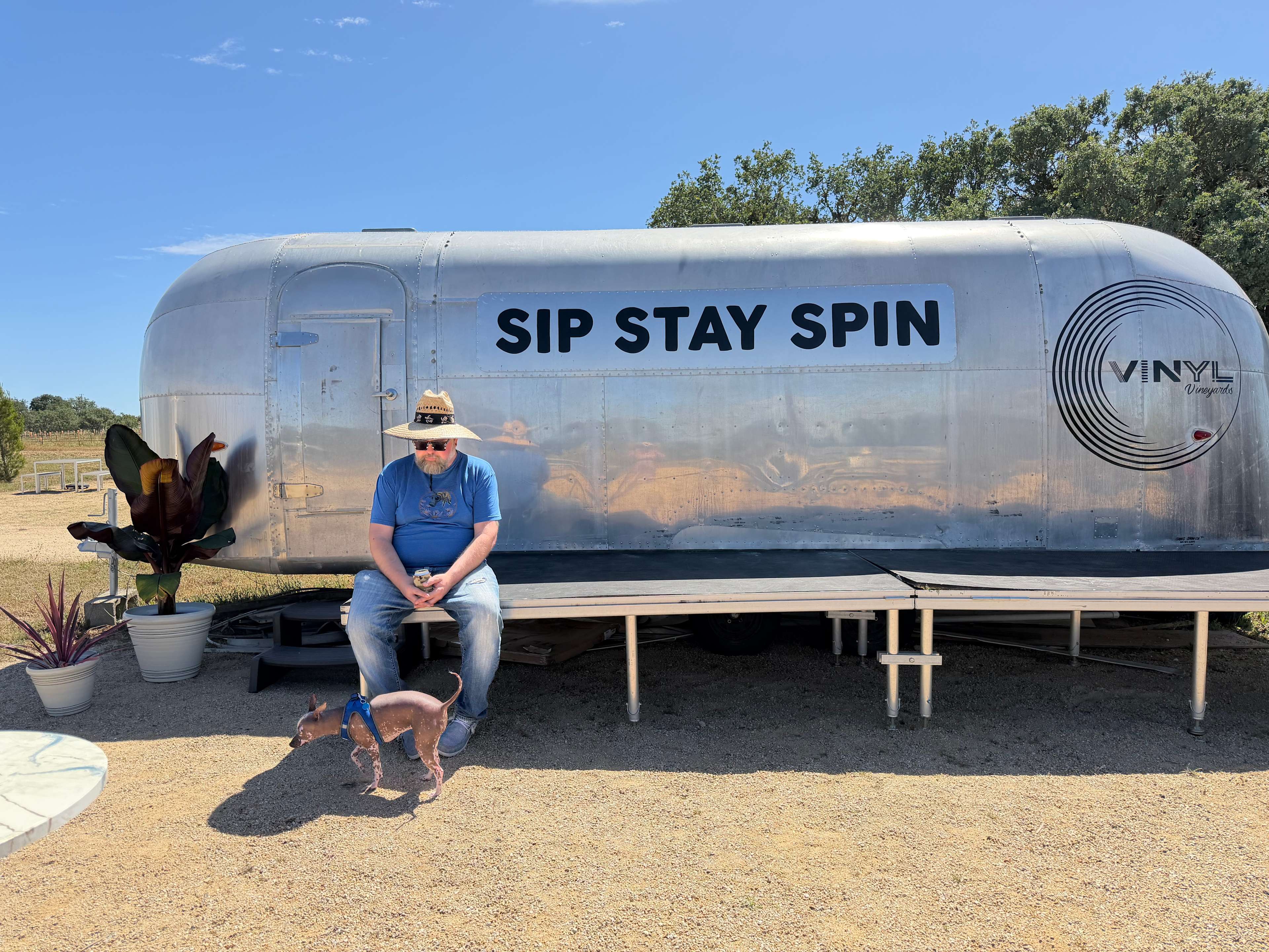 Vinyl Vineyards Glampground