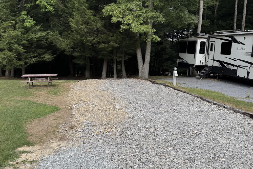 White's Haven Campground & Cabins