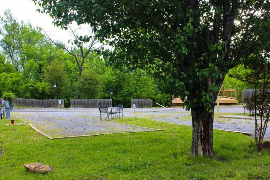 Holy Smokies RV Park And Glamping