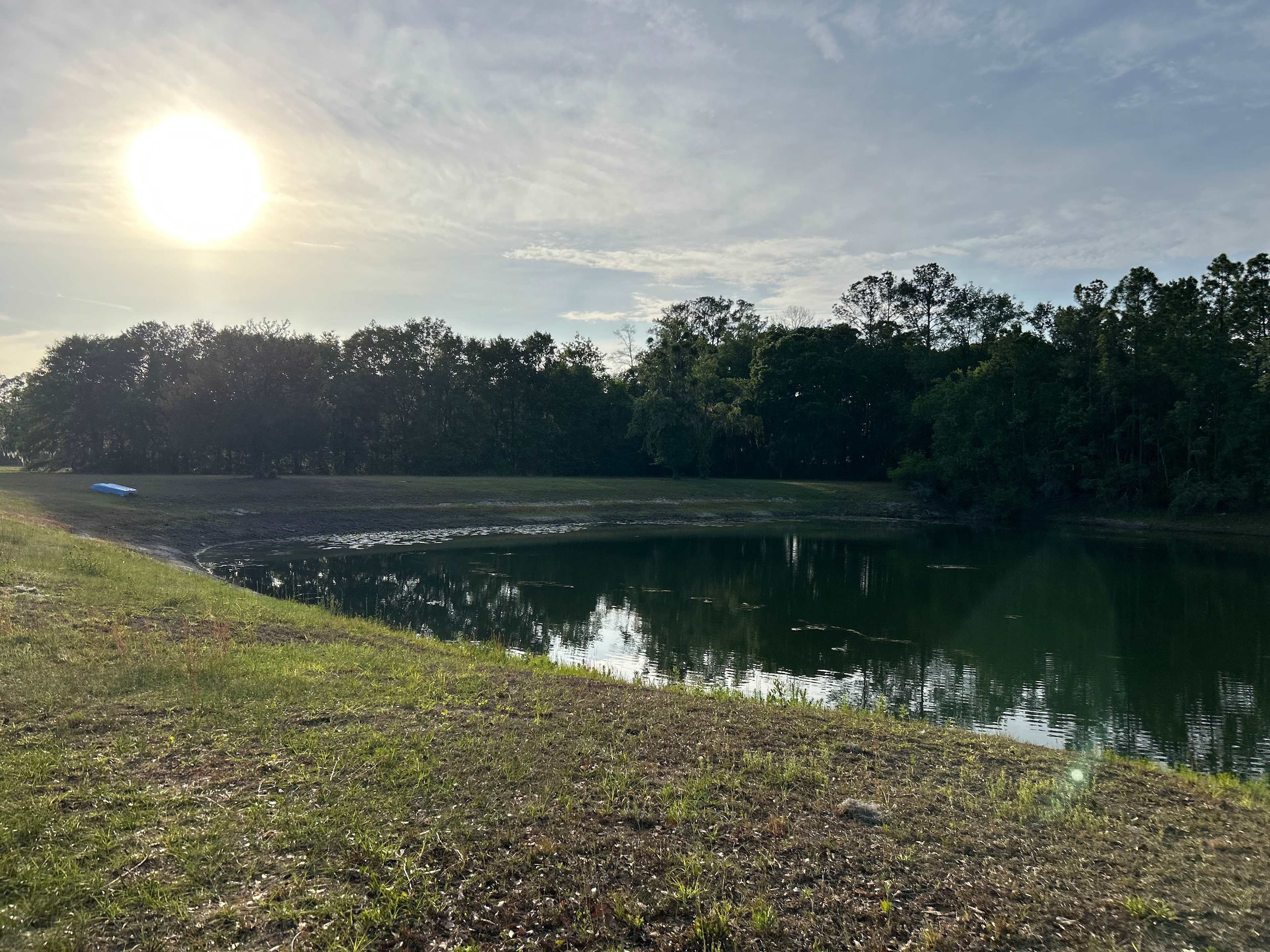 Vineyard Lake Getaway