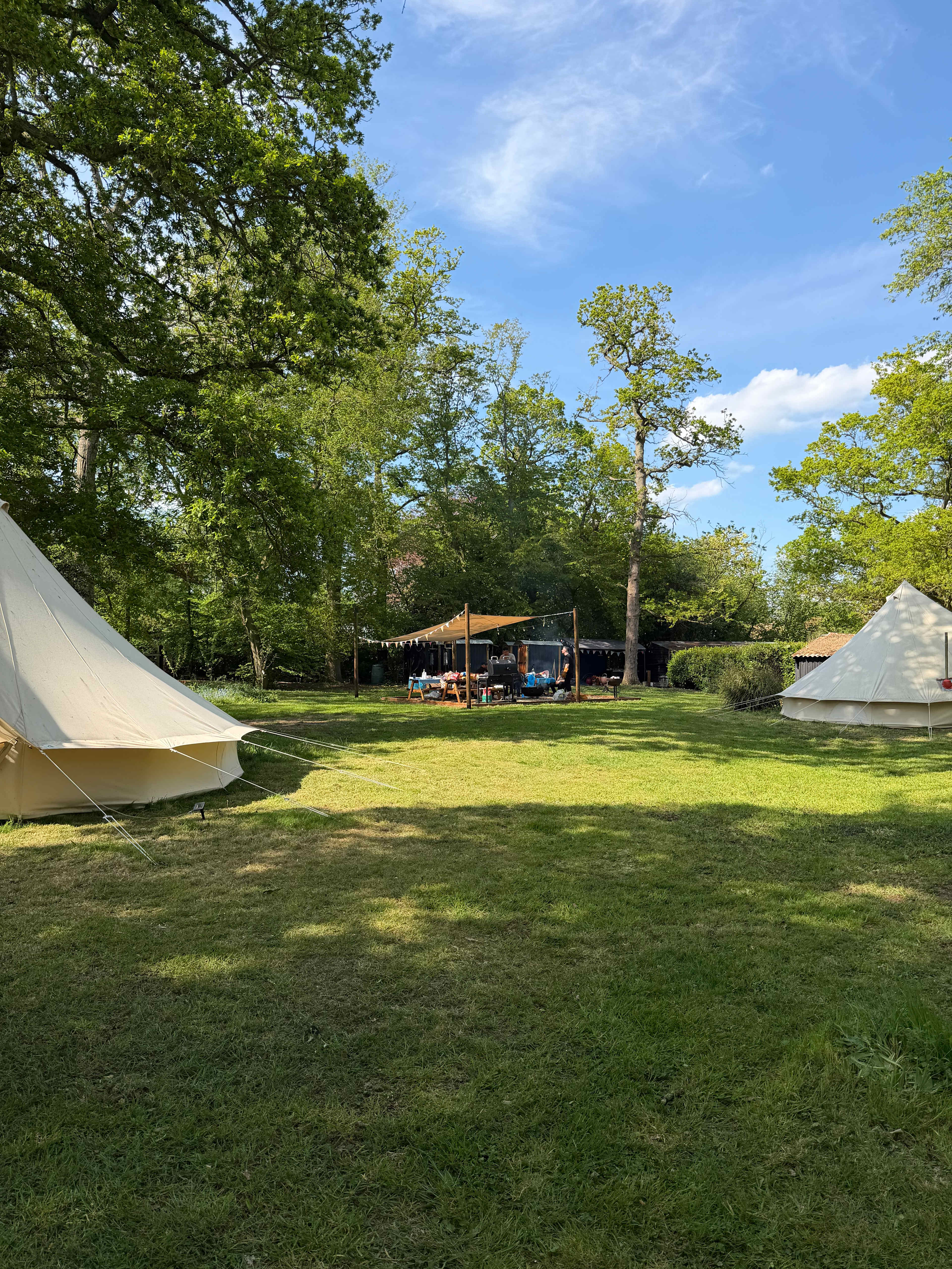 Hill Cottage Woodland Glamping