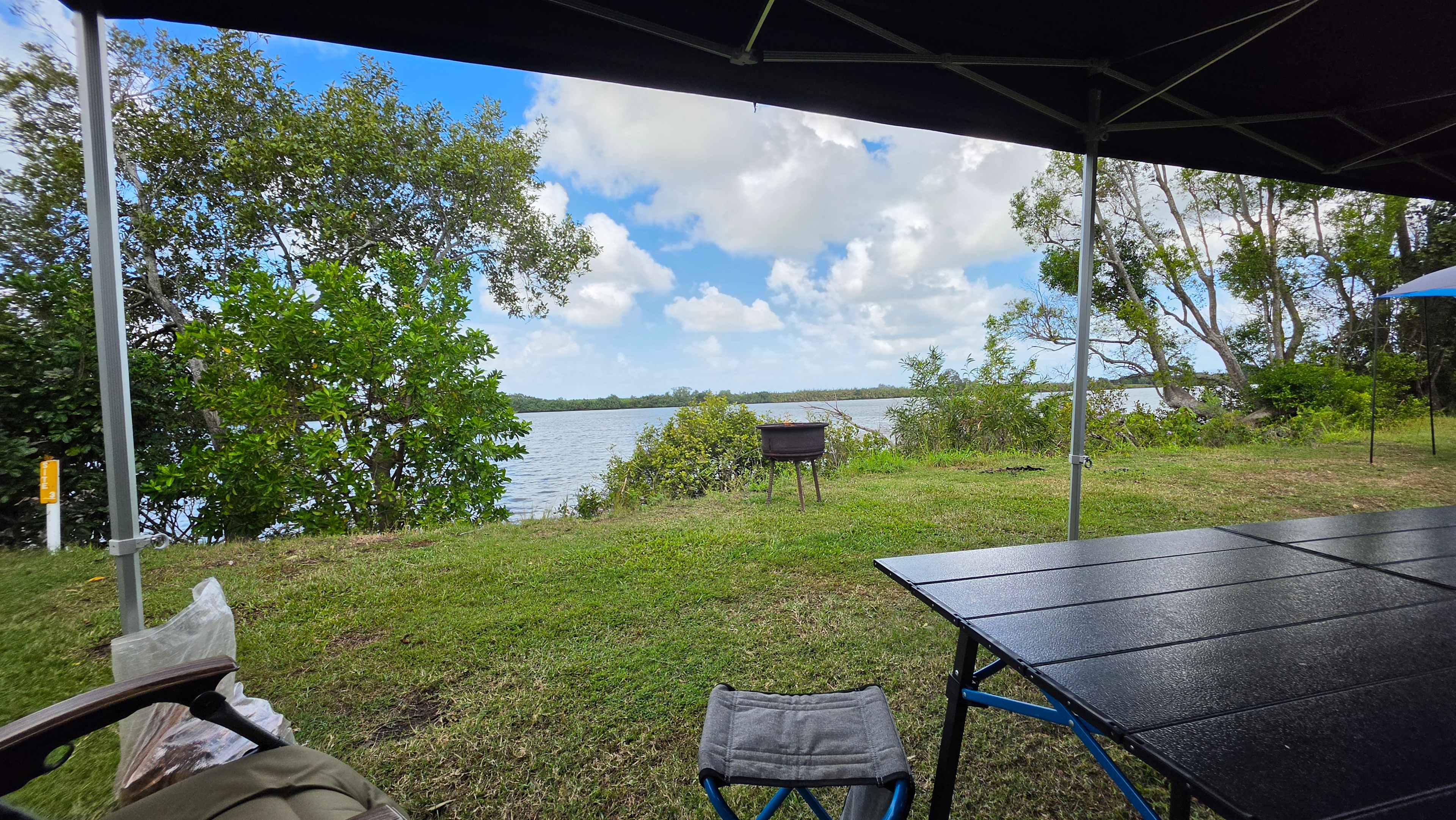 River Views - Ashby Island Paradise