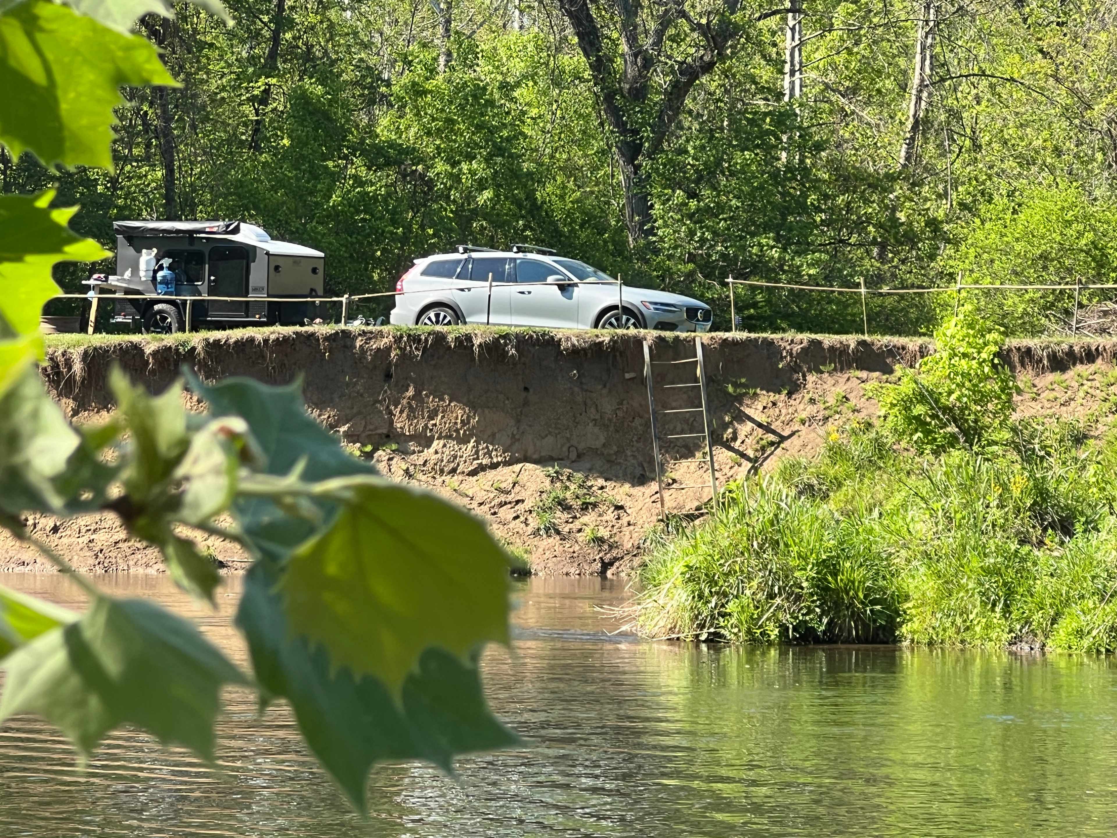 Shirley's River Retreat