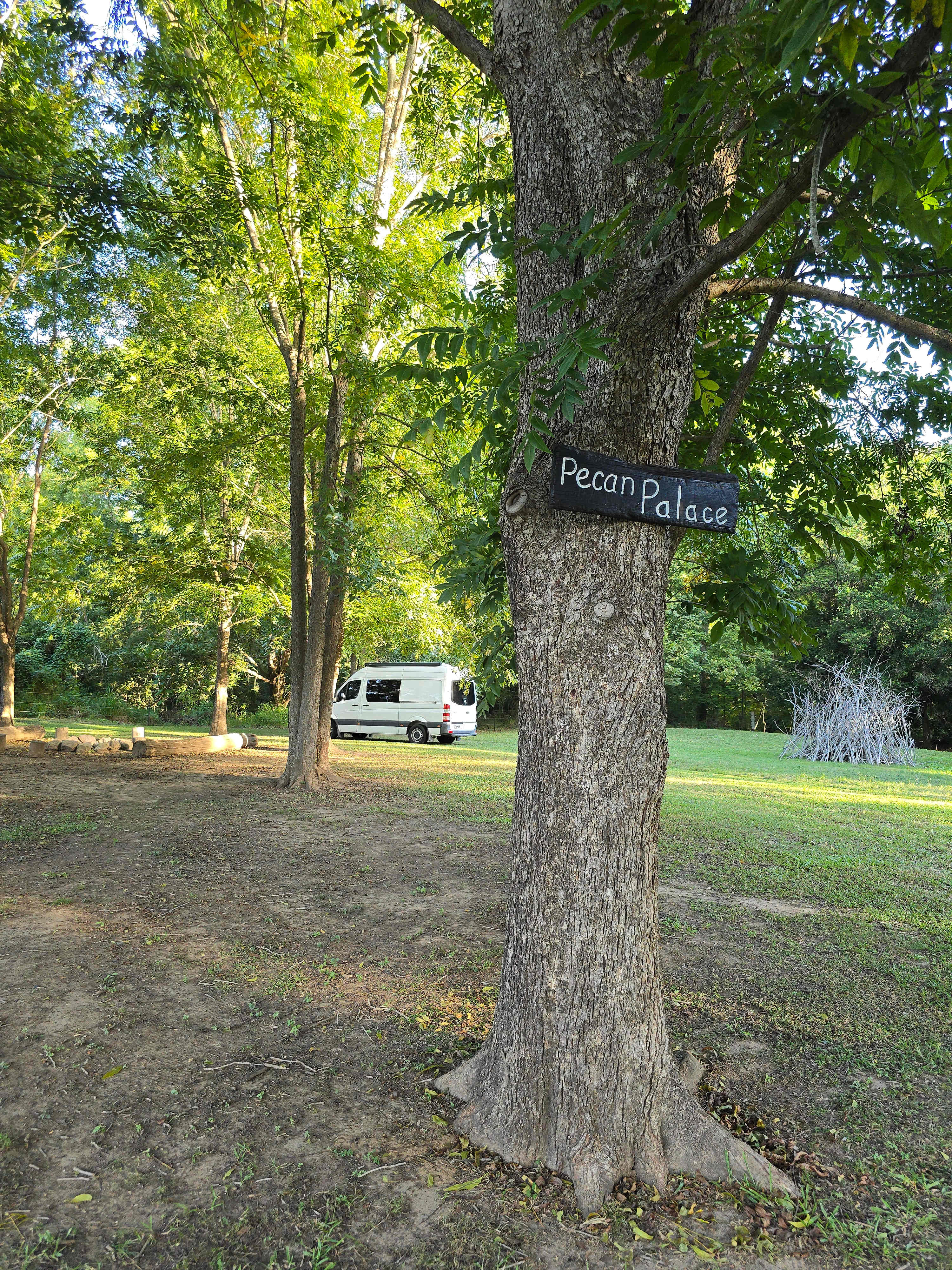 Nature's Edge Cottage & Campsites.