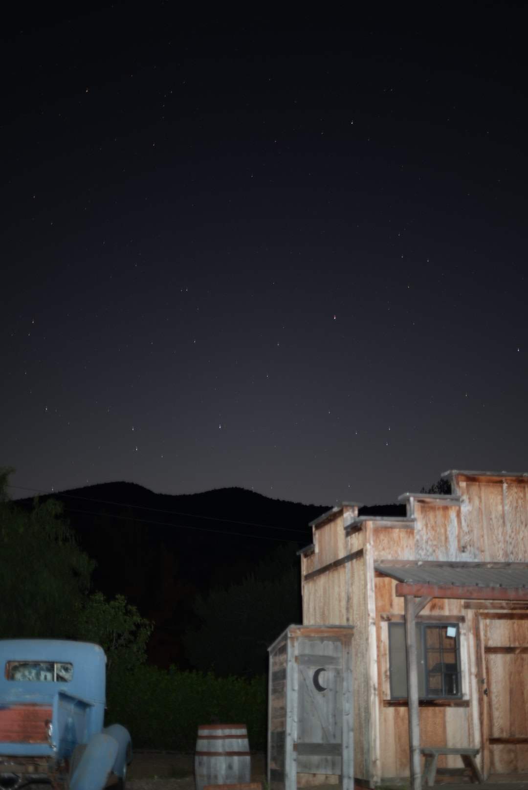 The location is great for low light and night photography