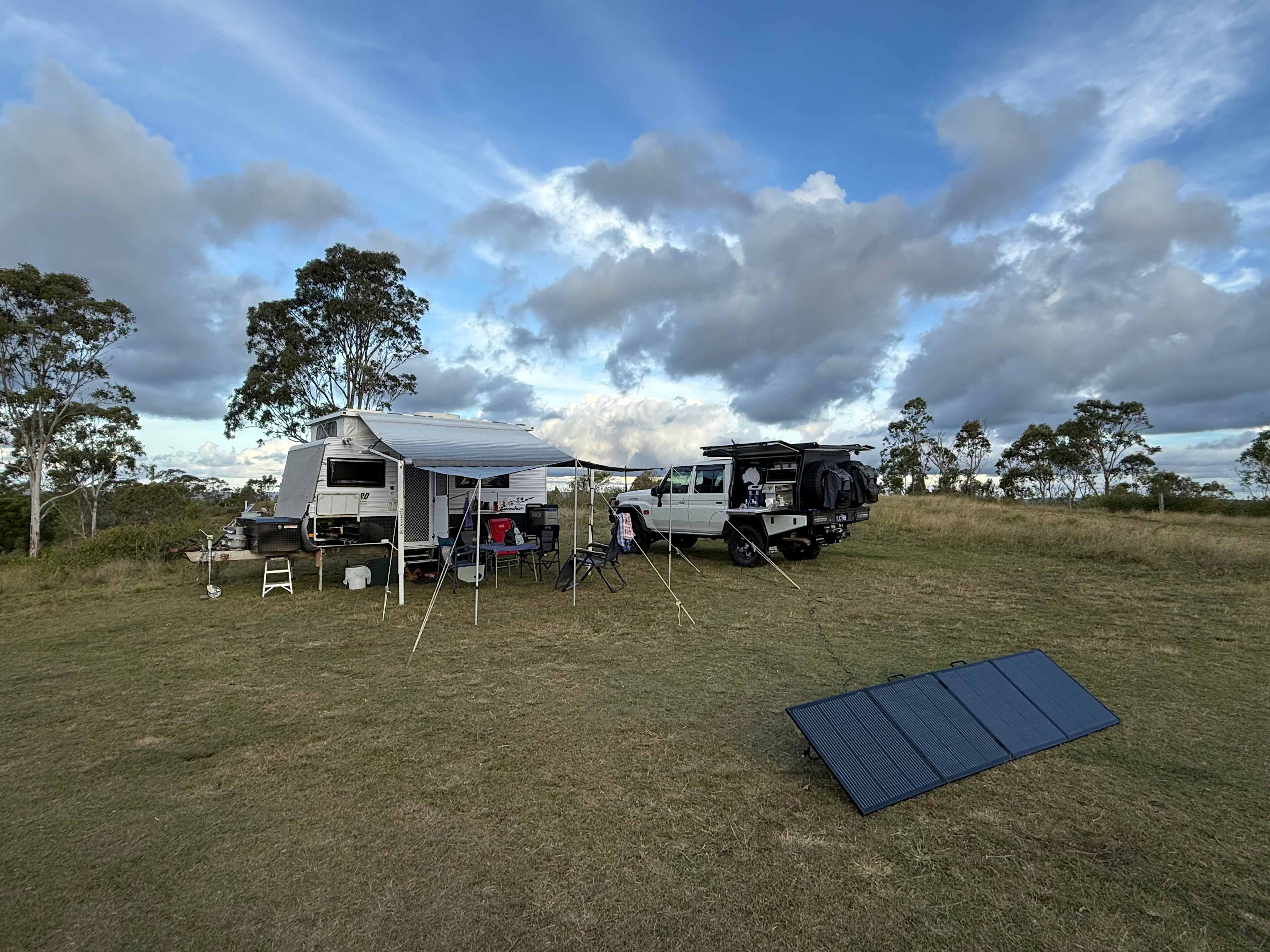 Hilltop Farm, Camping and Glamping.